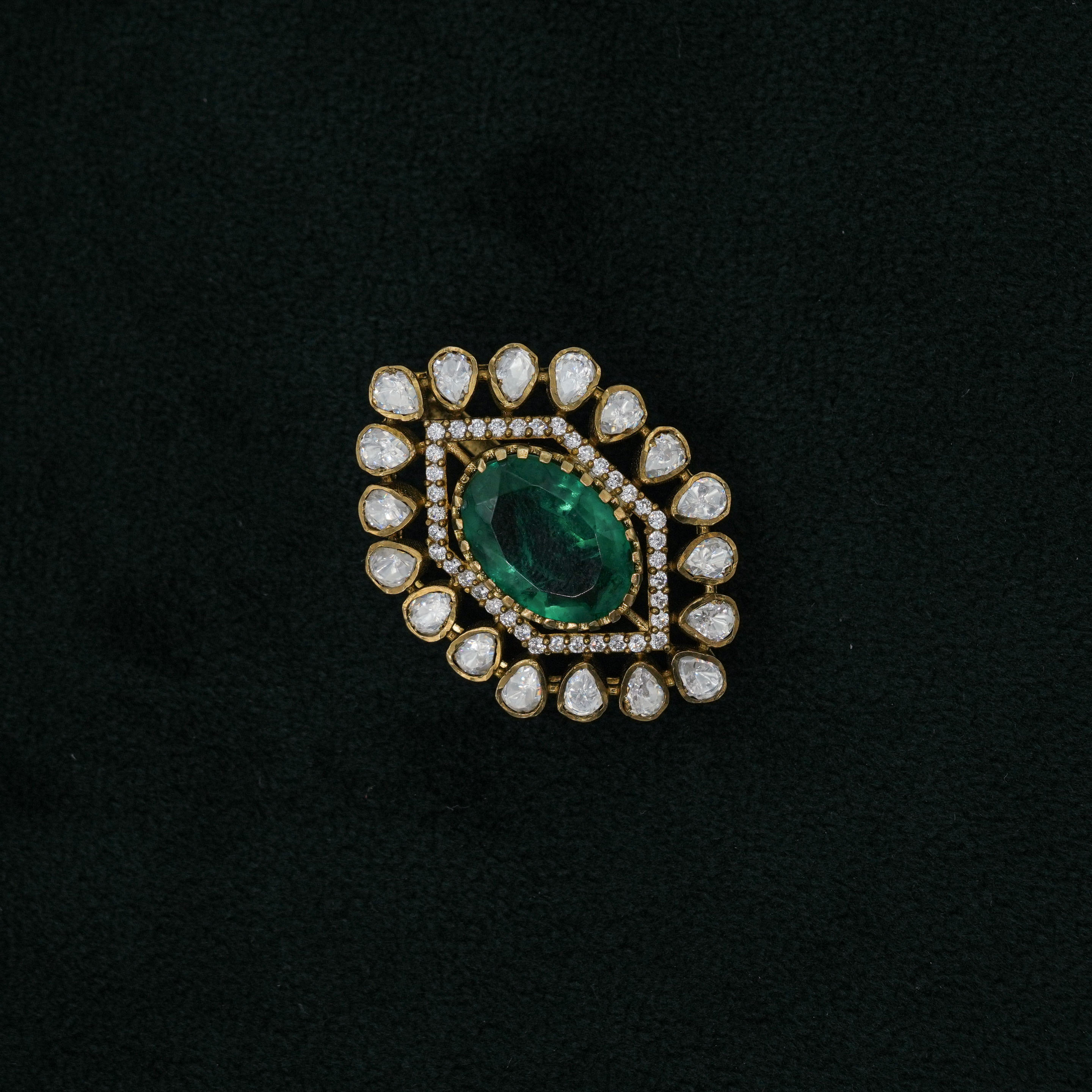 Tulasii - The Concept Jewelry - Silver Emerald Pendant
