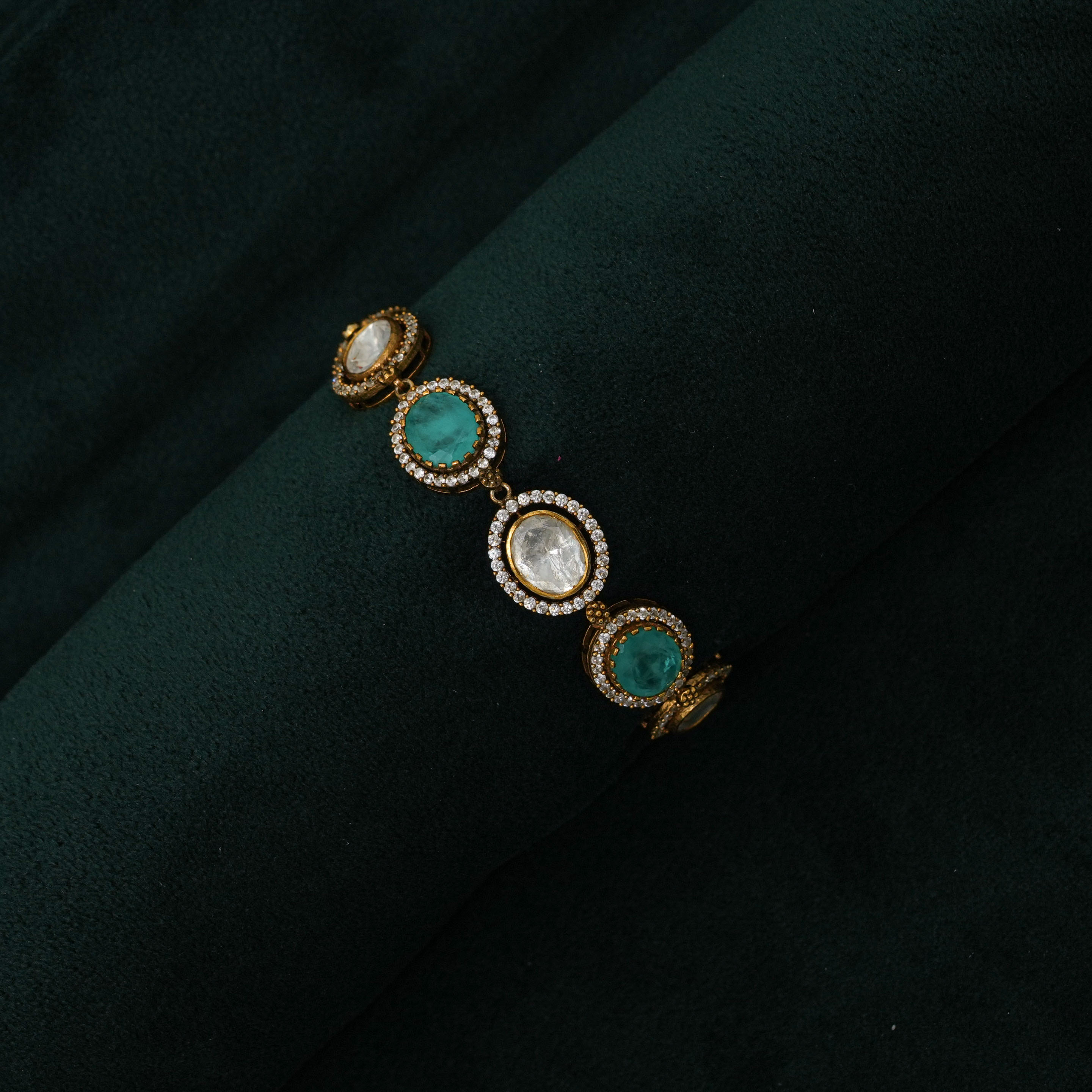 Tulasii - The Concept Jewelry - Silver Stone Bracelet