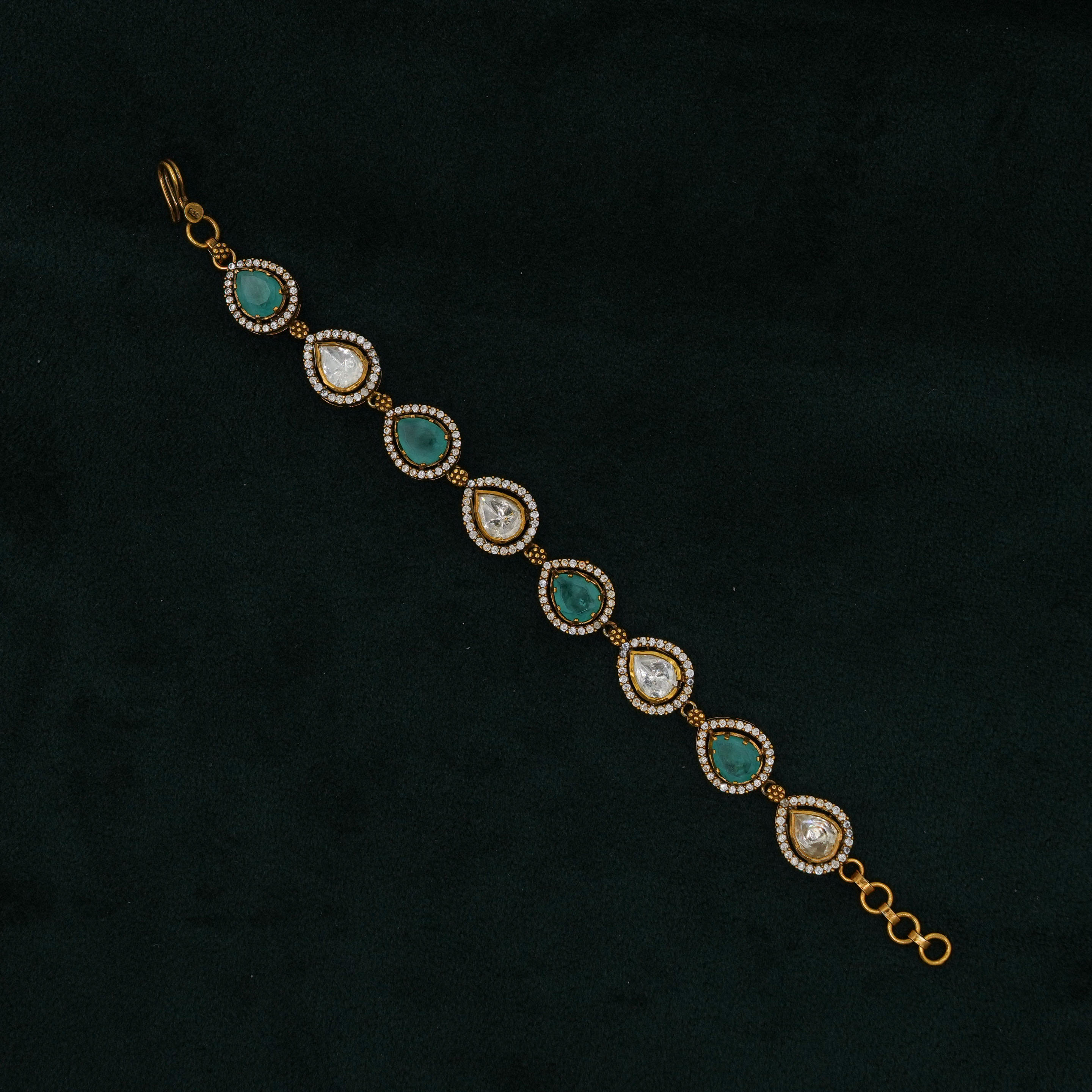 Tulasii - The Concept Jewelry - Silver Stone Bracelet