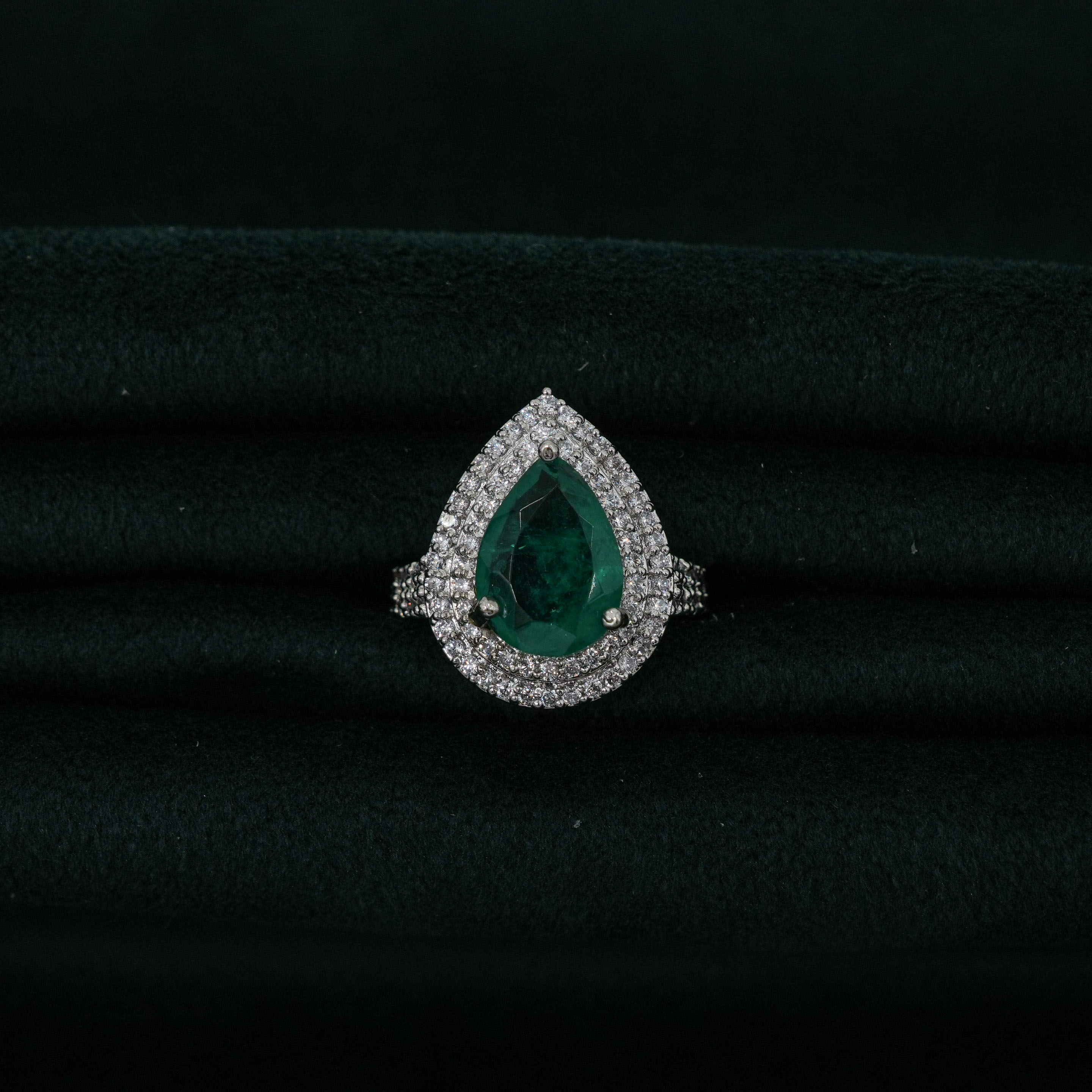 Silver Emerald Ring