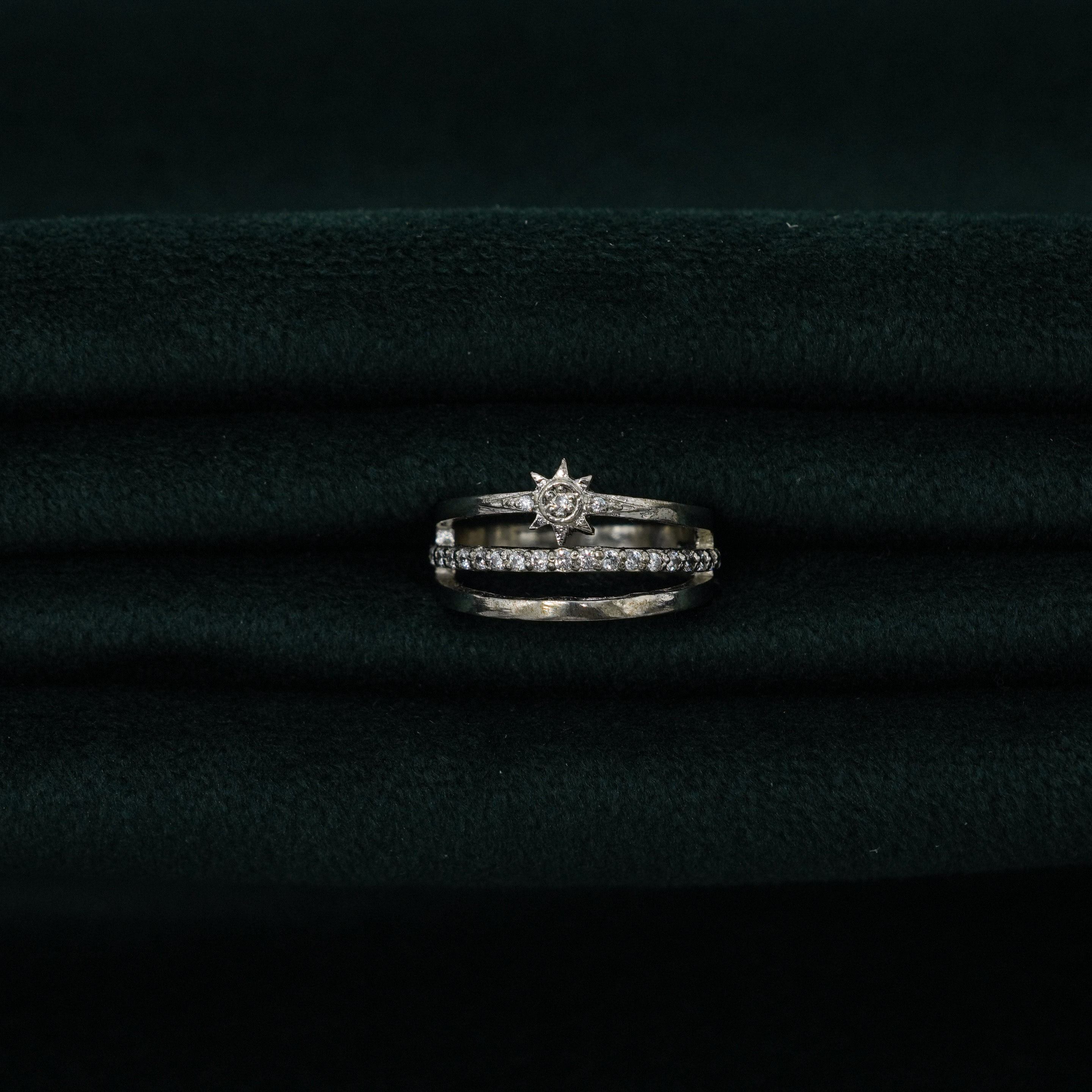 Tulasii - The Concept Jewelry - Silver Star Ring