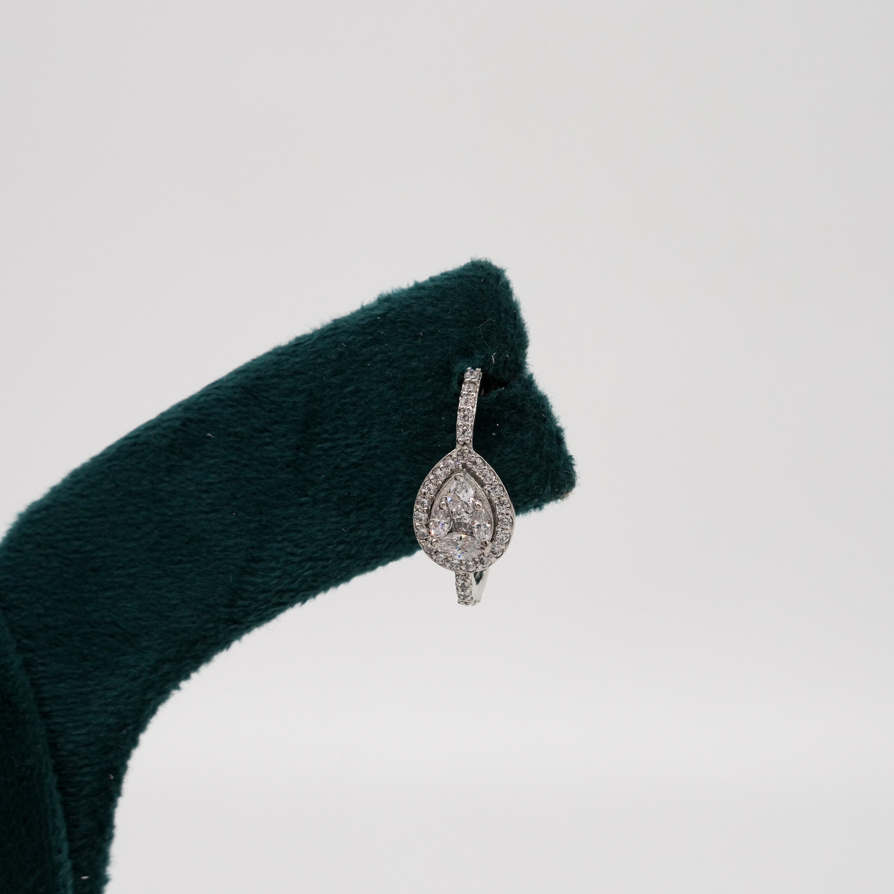 Tulasii - The Concept Jewelry - Silver Drop Earrings