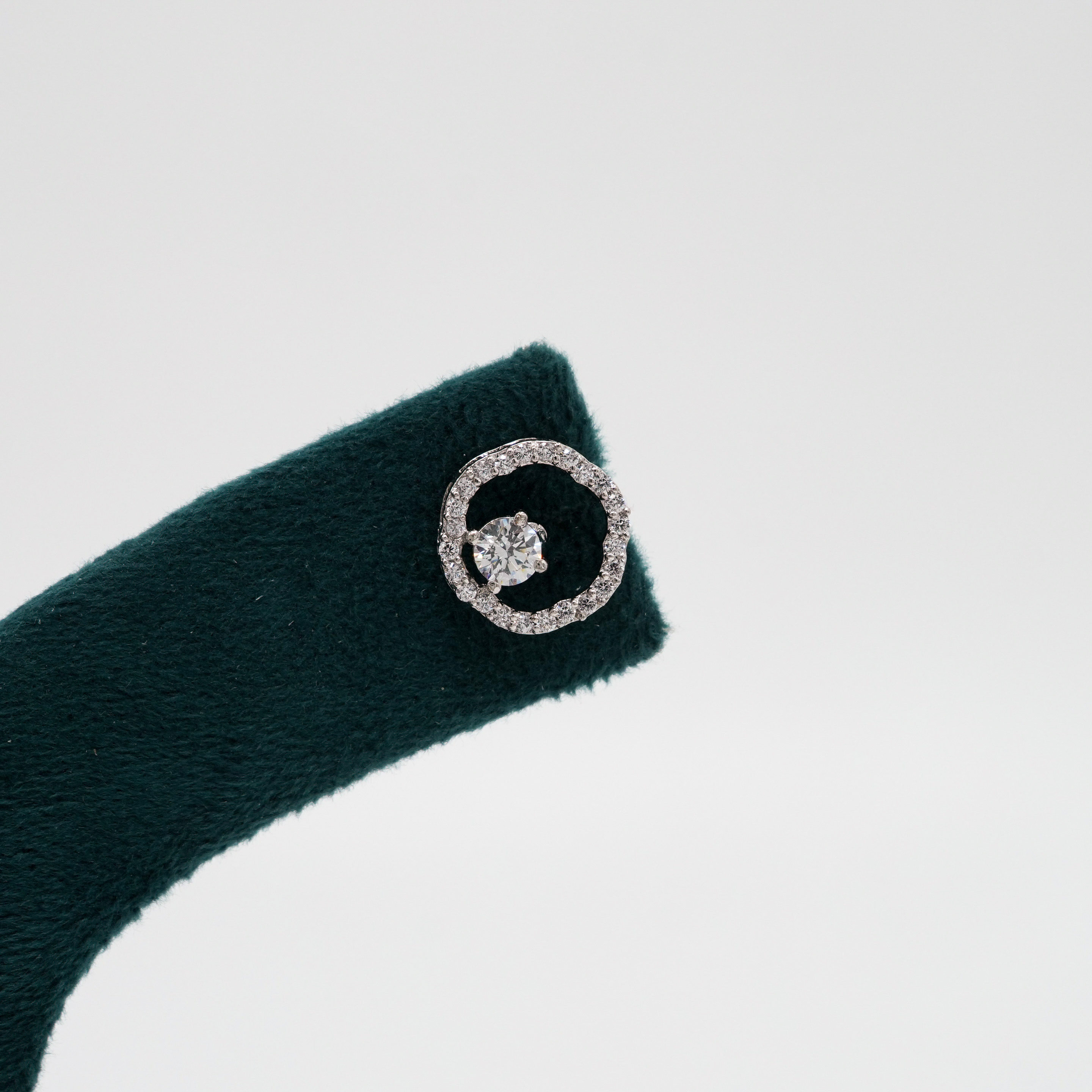 Tulasii - The Concept Jewelry - Silver Stud Earrings