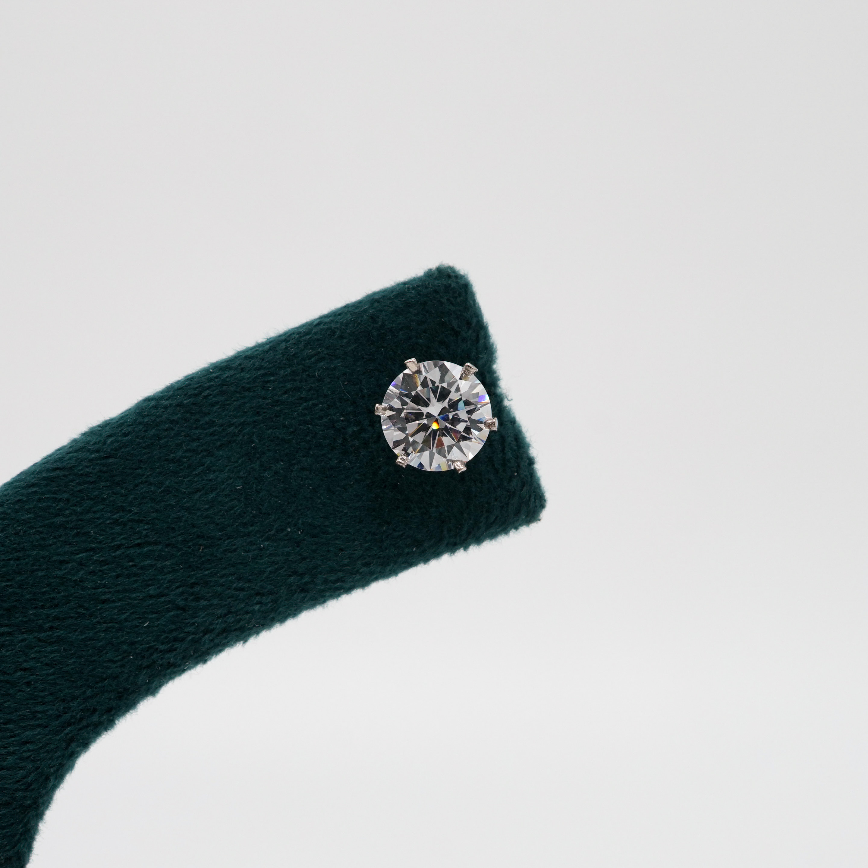 Tulasii - The Concept Jewelry - Silver Stud Earrings