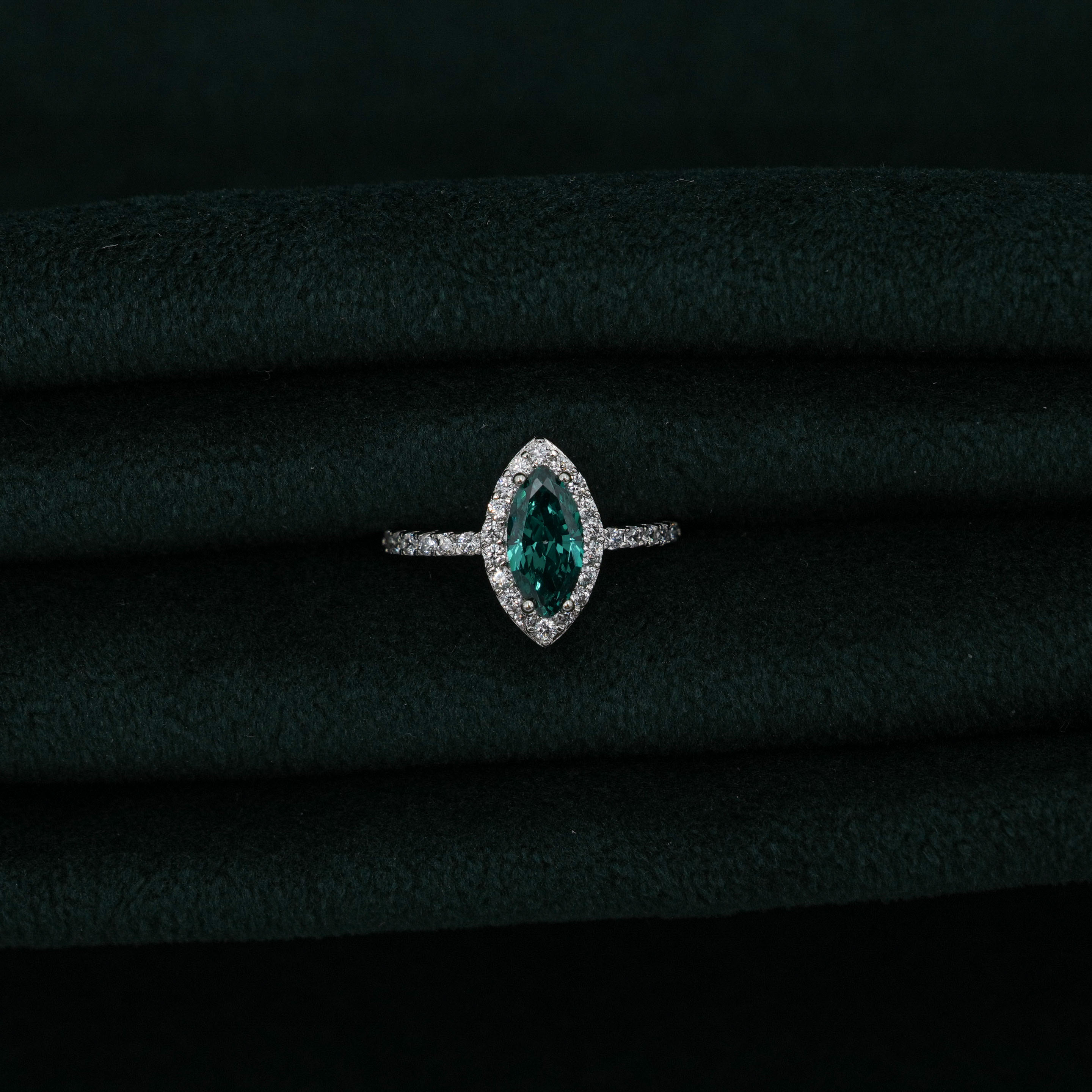 Silver Emerald Ring