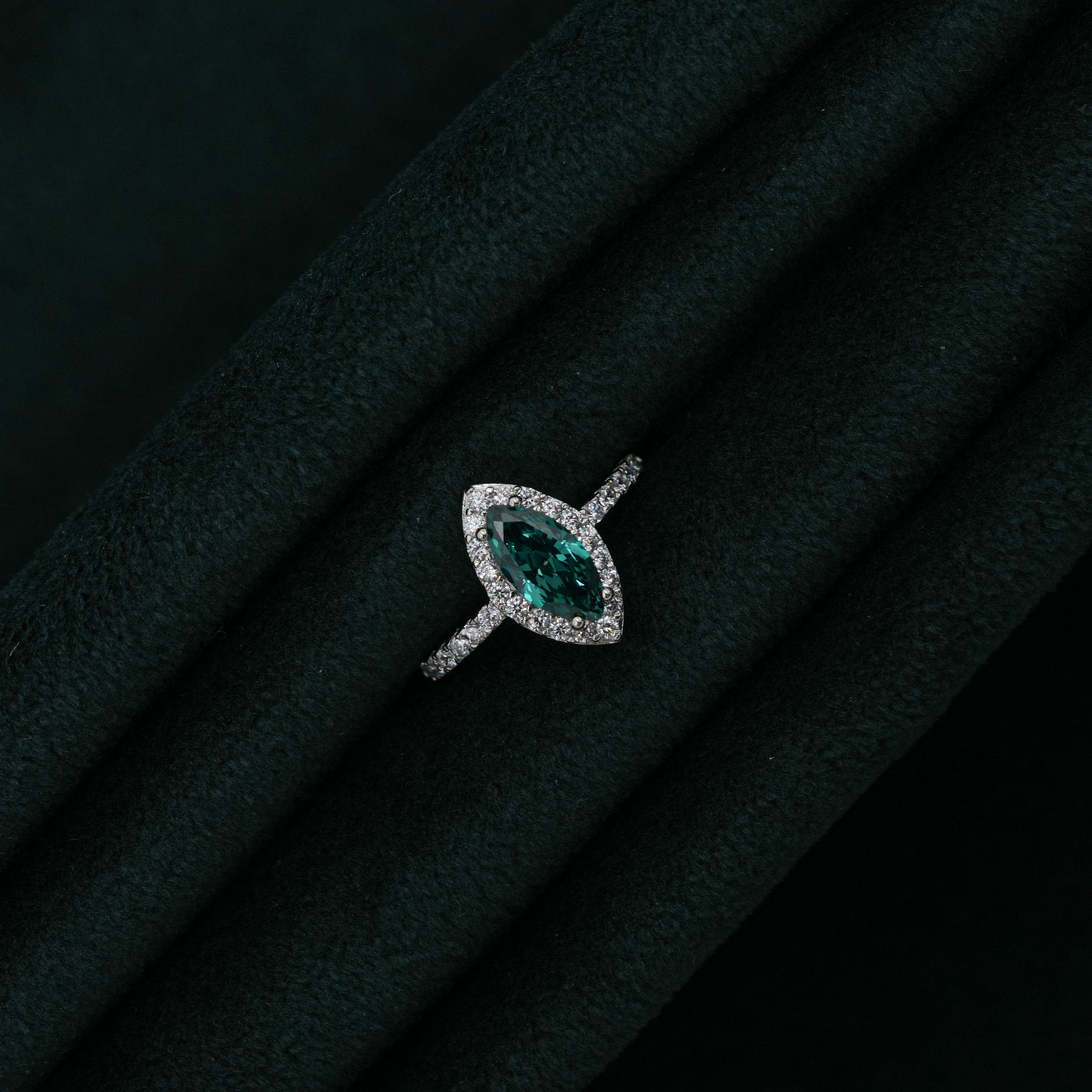 Silver Emerald Ring