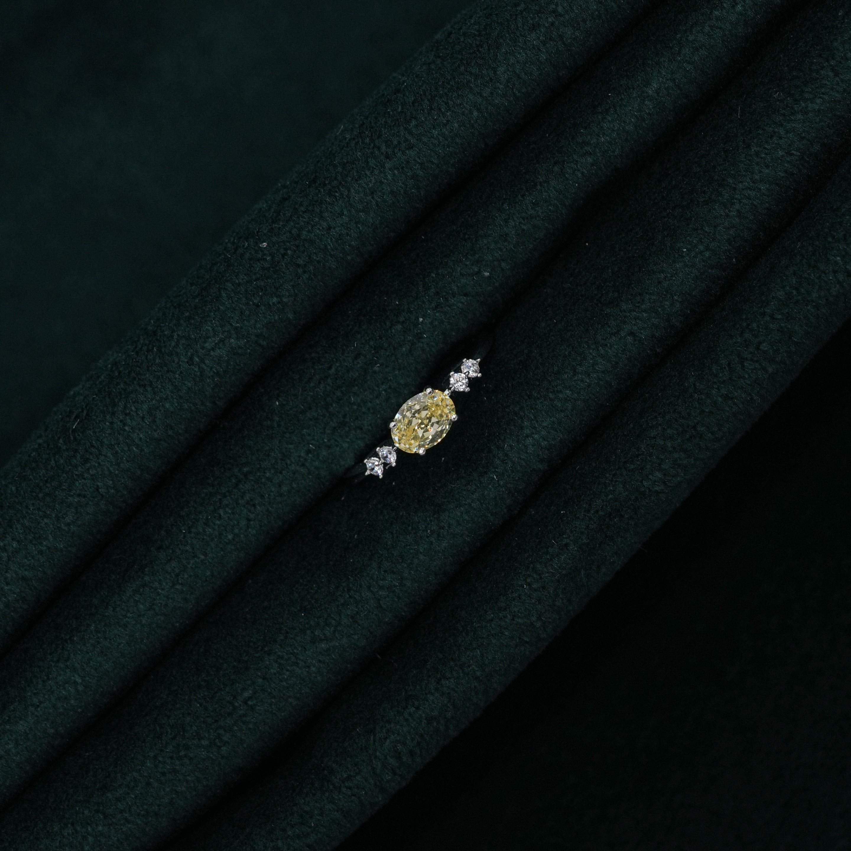 Tulasii - The Concept Jewelry - Silver Yellow Ring