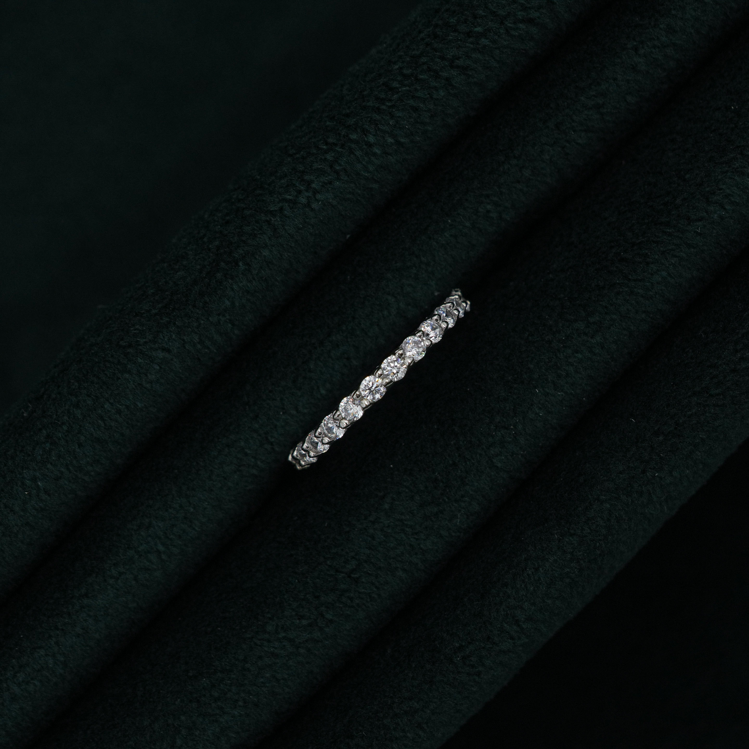 Tulasii - The Concept Jewelry - Silver Eternity Ring