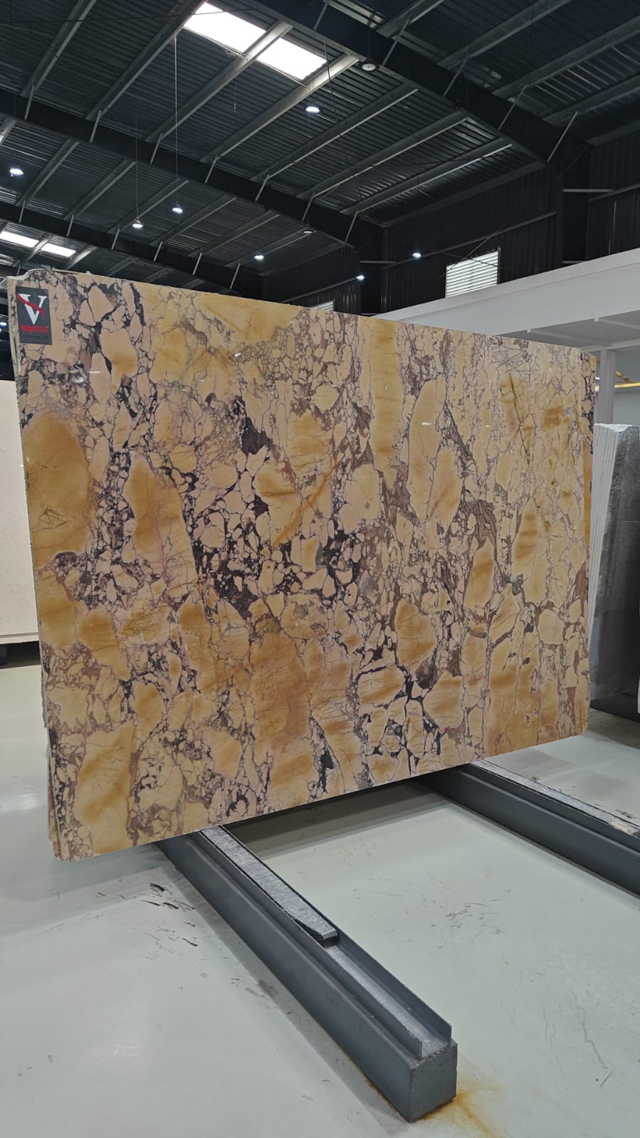 Vaastu Italian Marble - Yellow Melody Onyx