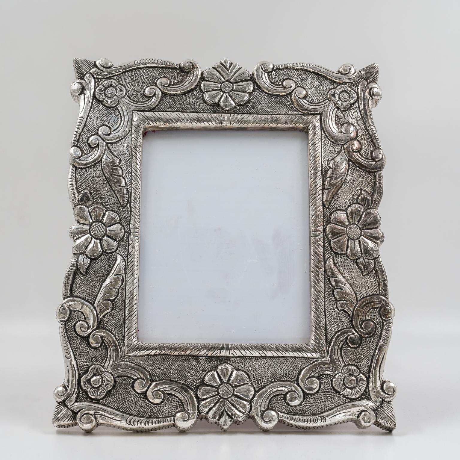 Wooden Silver Articles