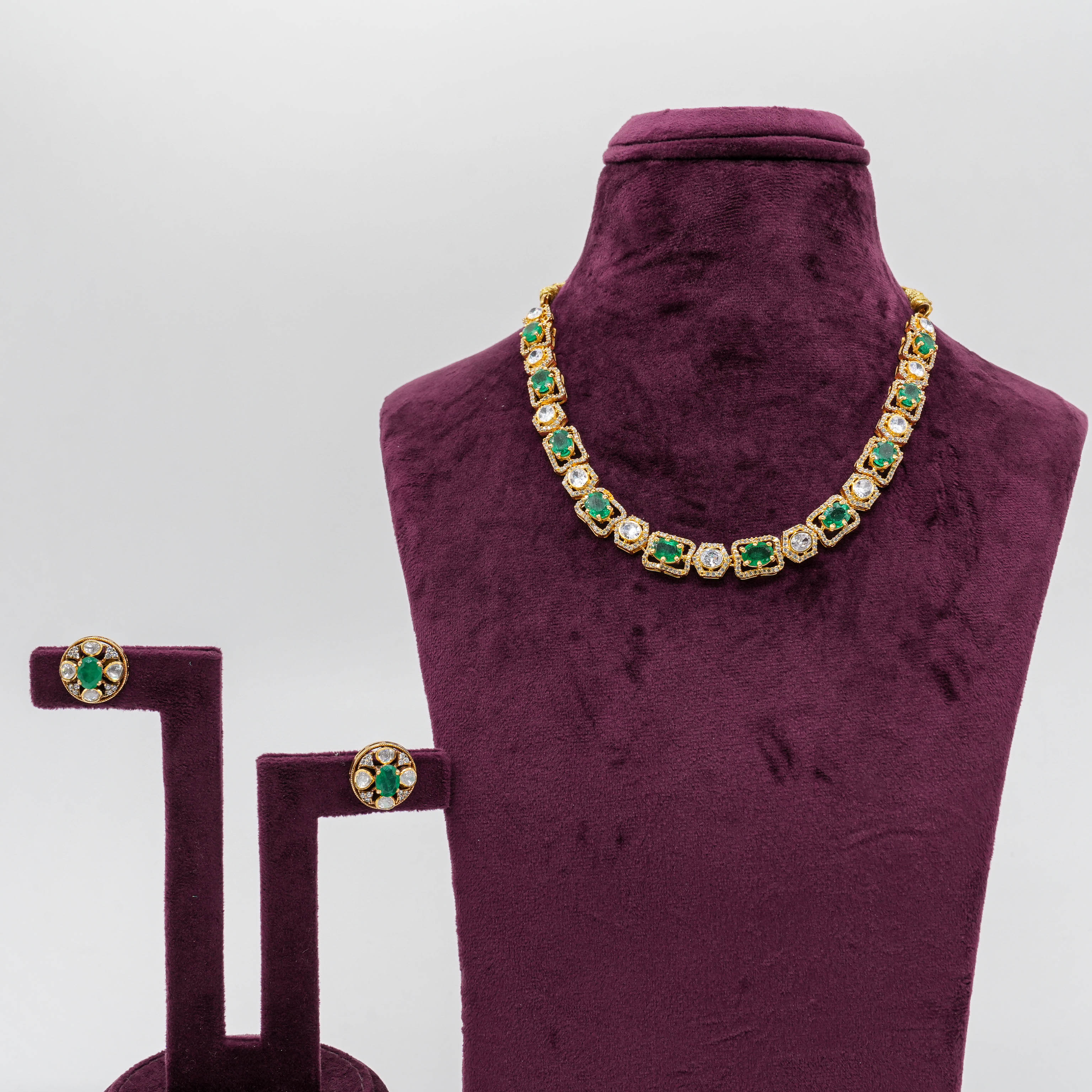 Ved Jewellers - Emerald Diamond Necklace