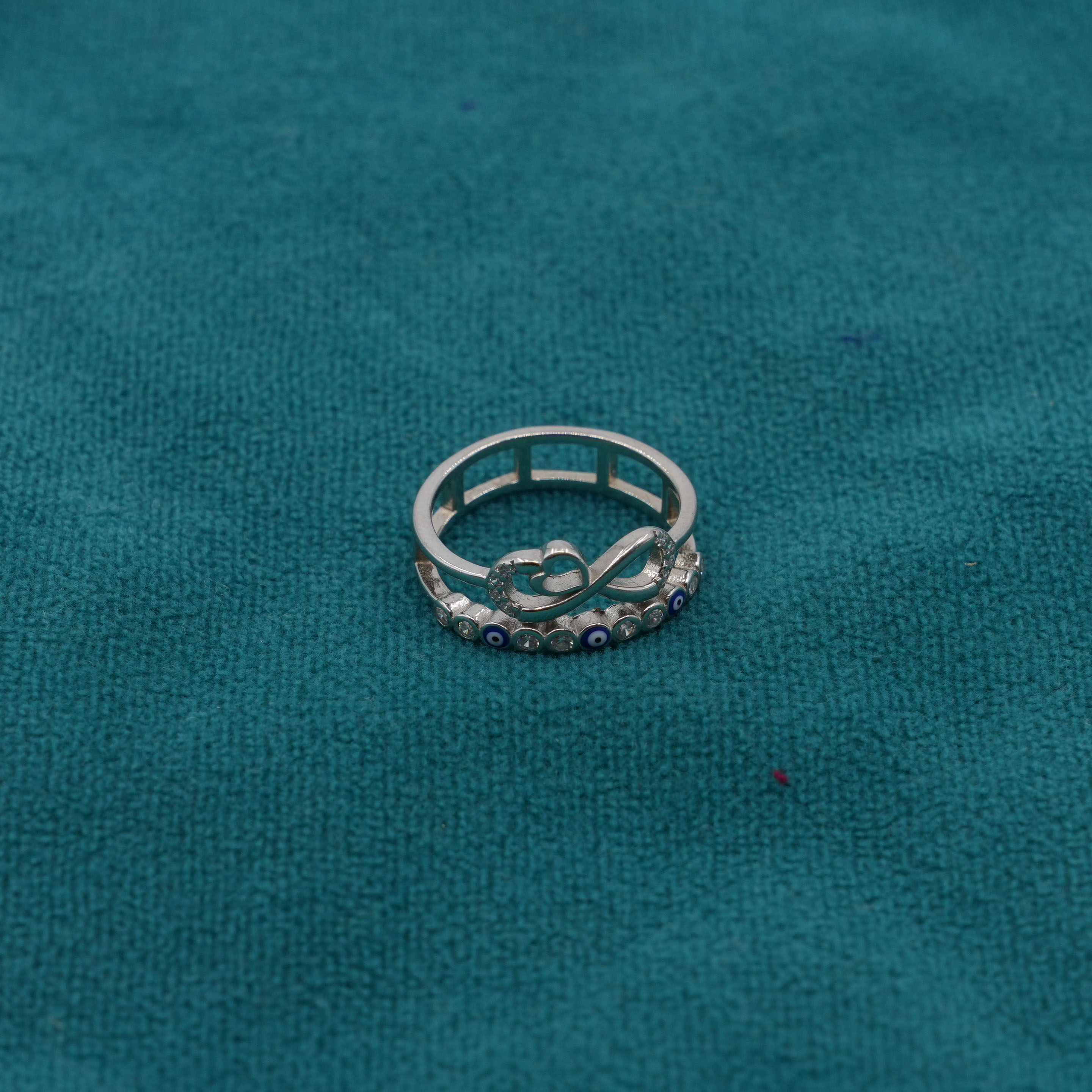 Ved Jewellers - Silver Heart Ring