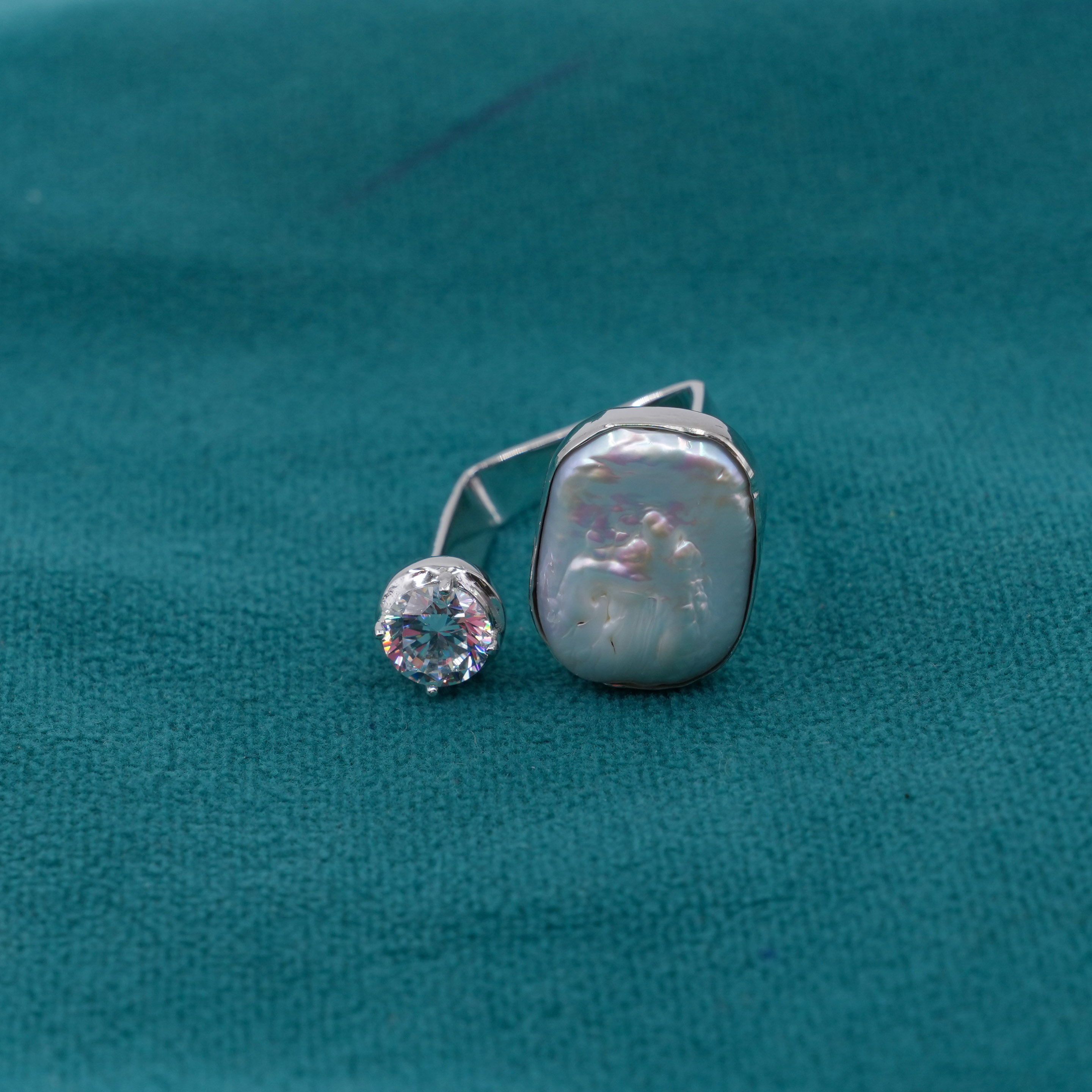 Ved Jewellers - Silver Zircon Ring