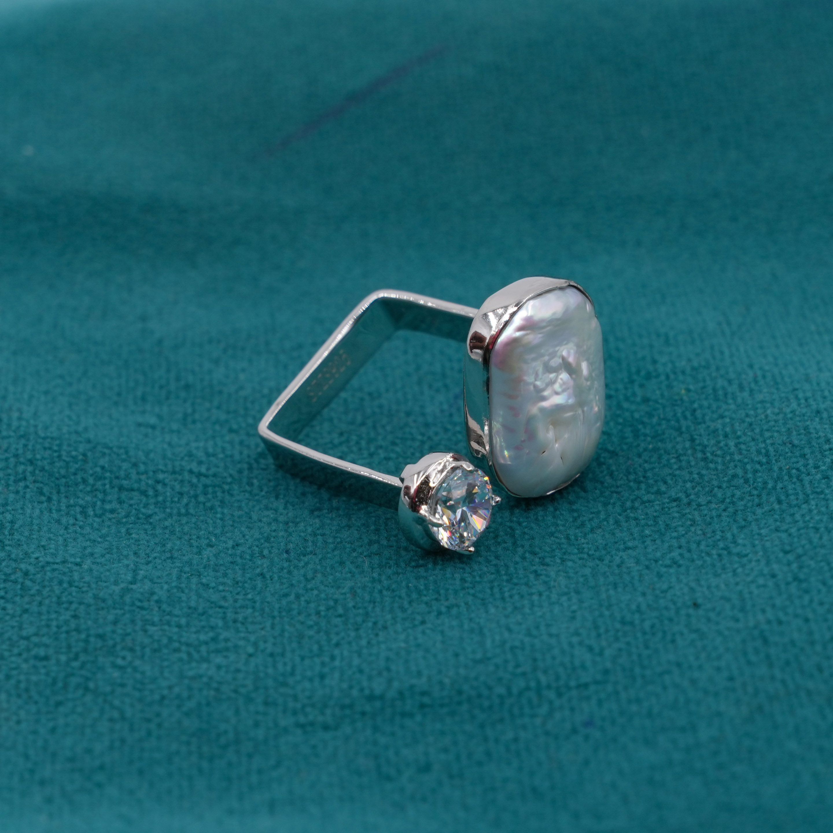 Ved Jewellers - Silver Zircon Ring