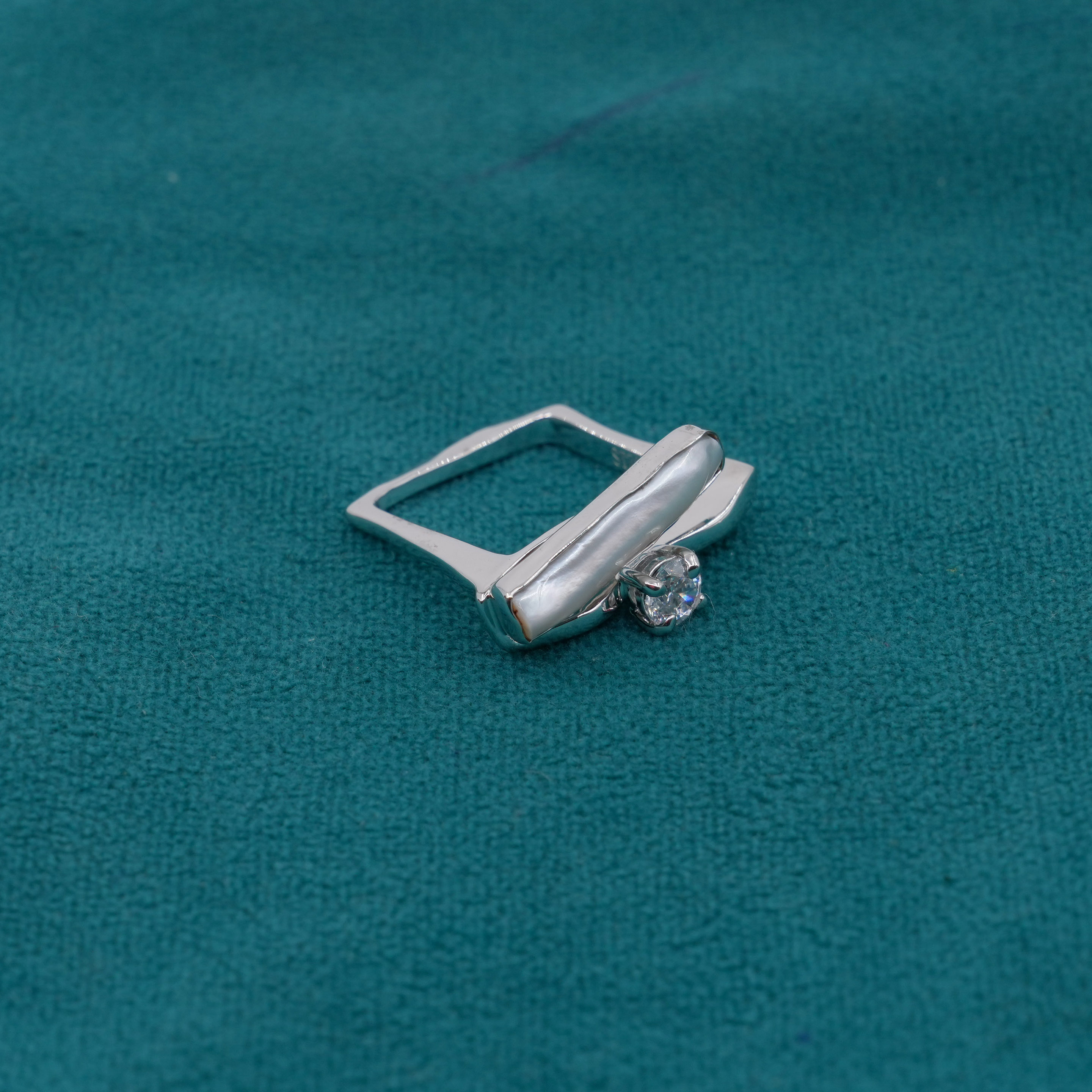Ved Jewellers - Silver Cubic Zirconia Ring