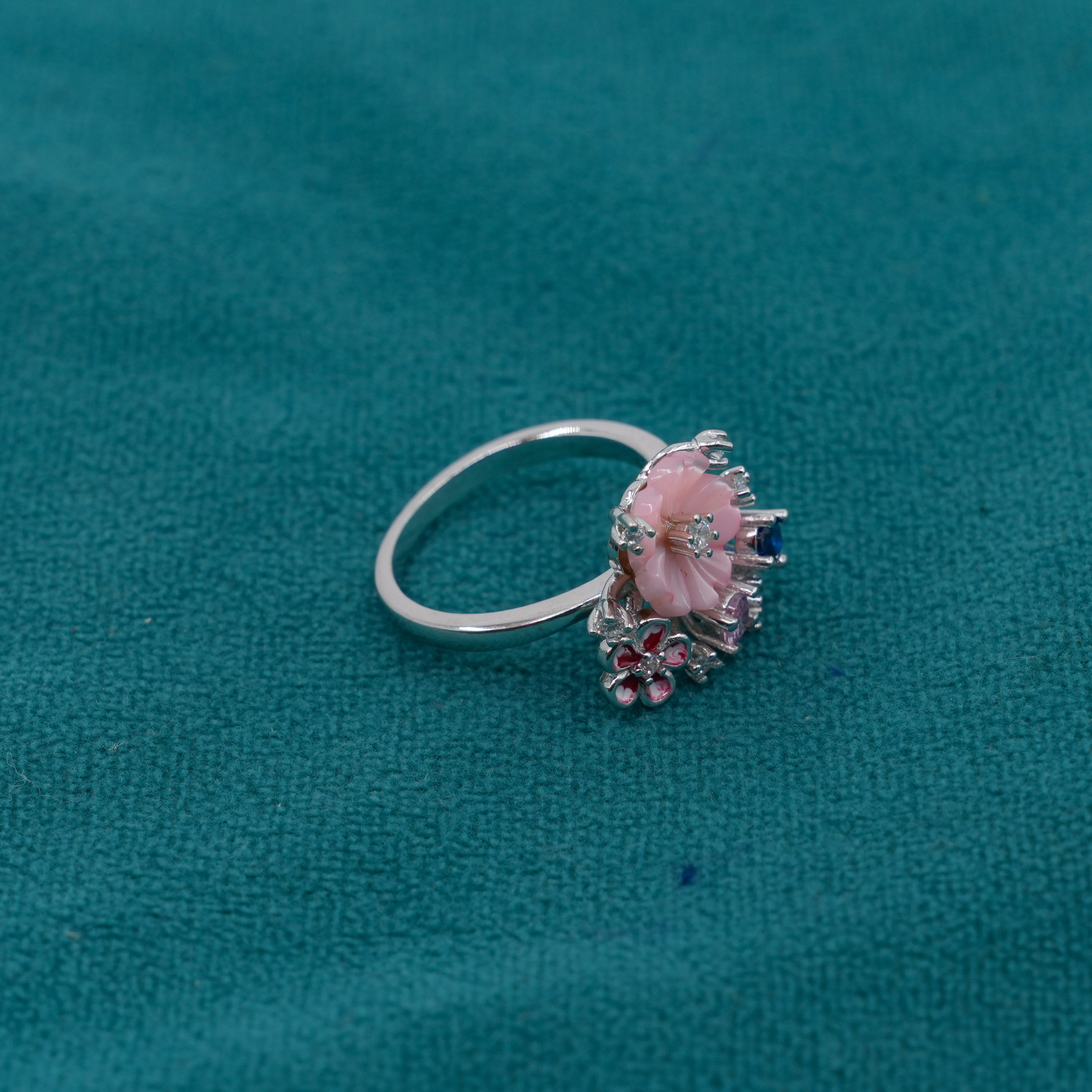 Ved Jewellers - Silver Floral Ring