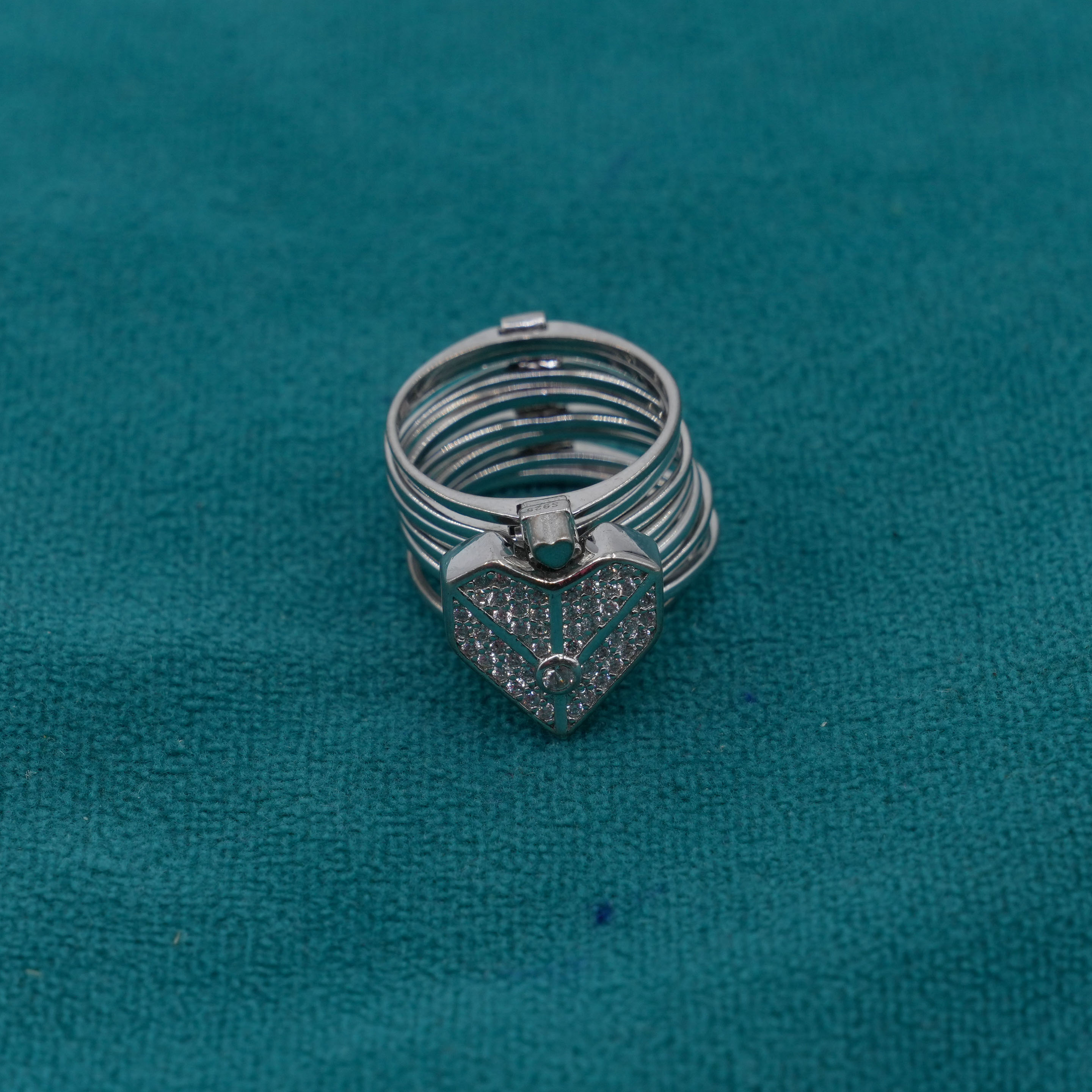 Ved Jewellers - Silver Heart Ring
