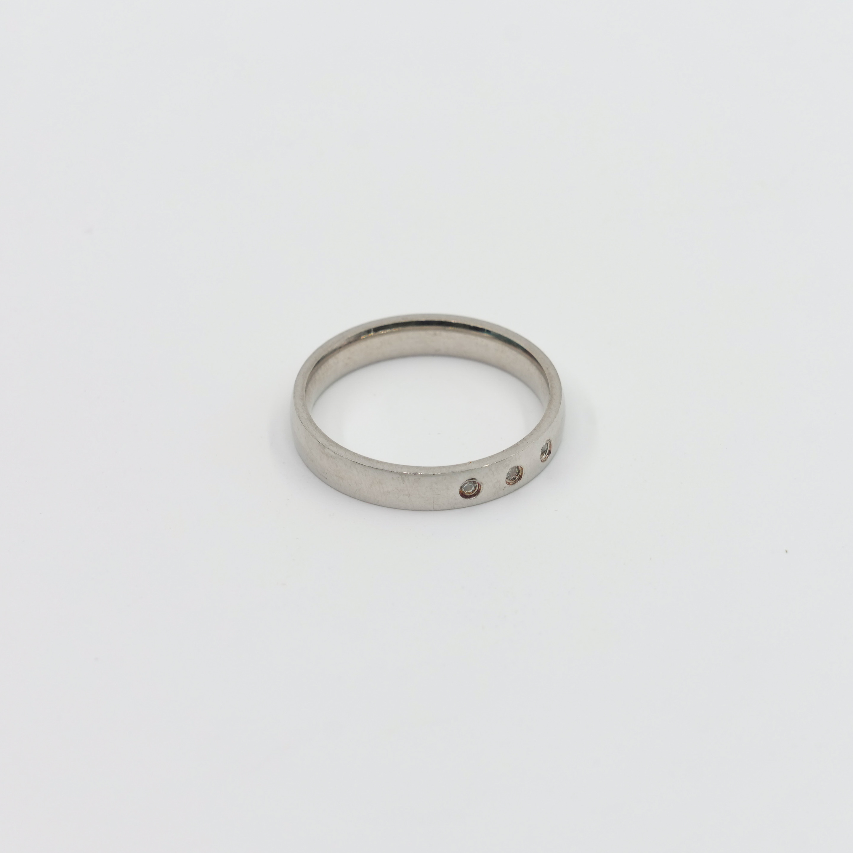 Ved Jewellers - Silver Zircon Ring