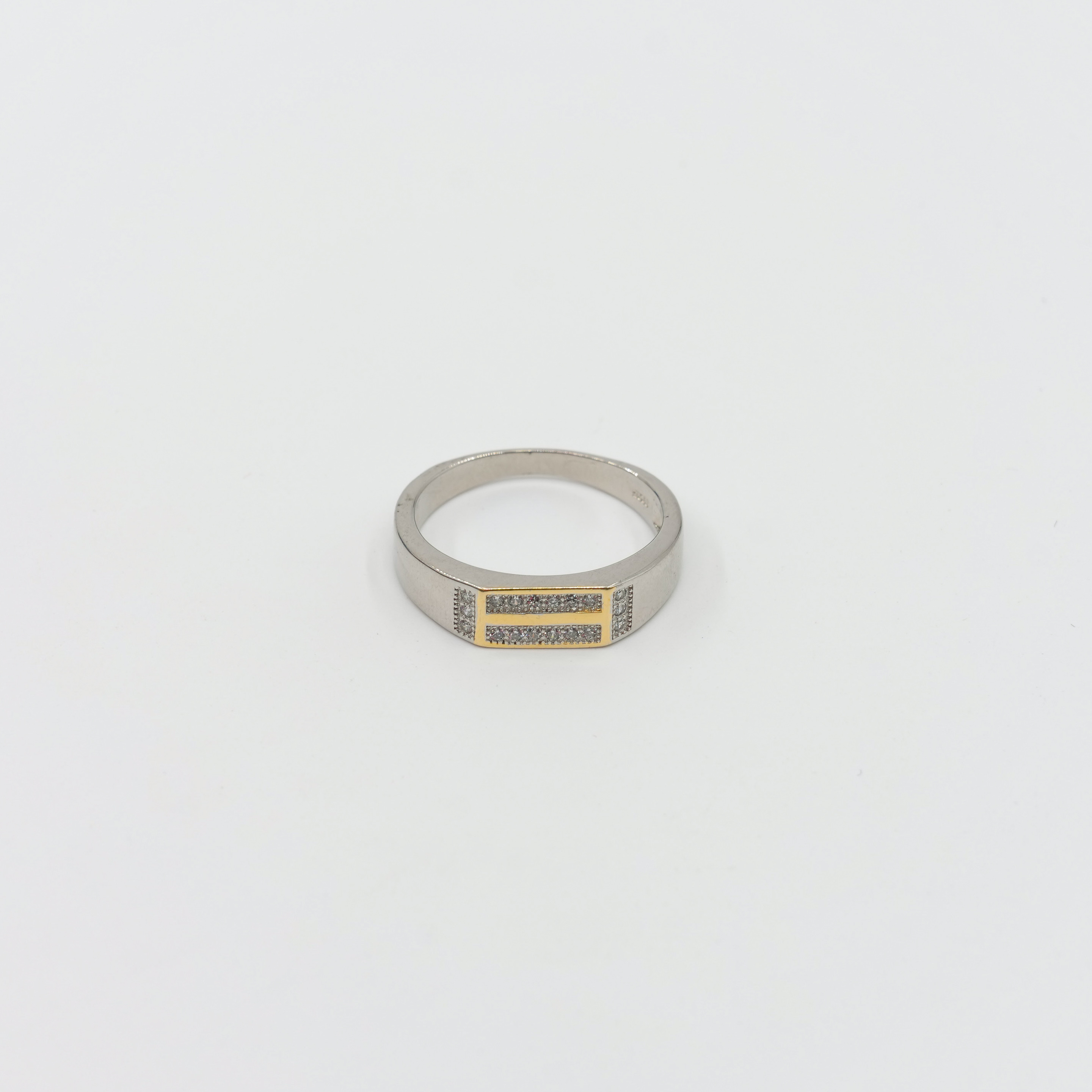 Ved Jewellers - Silver CZ Ring