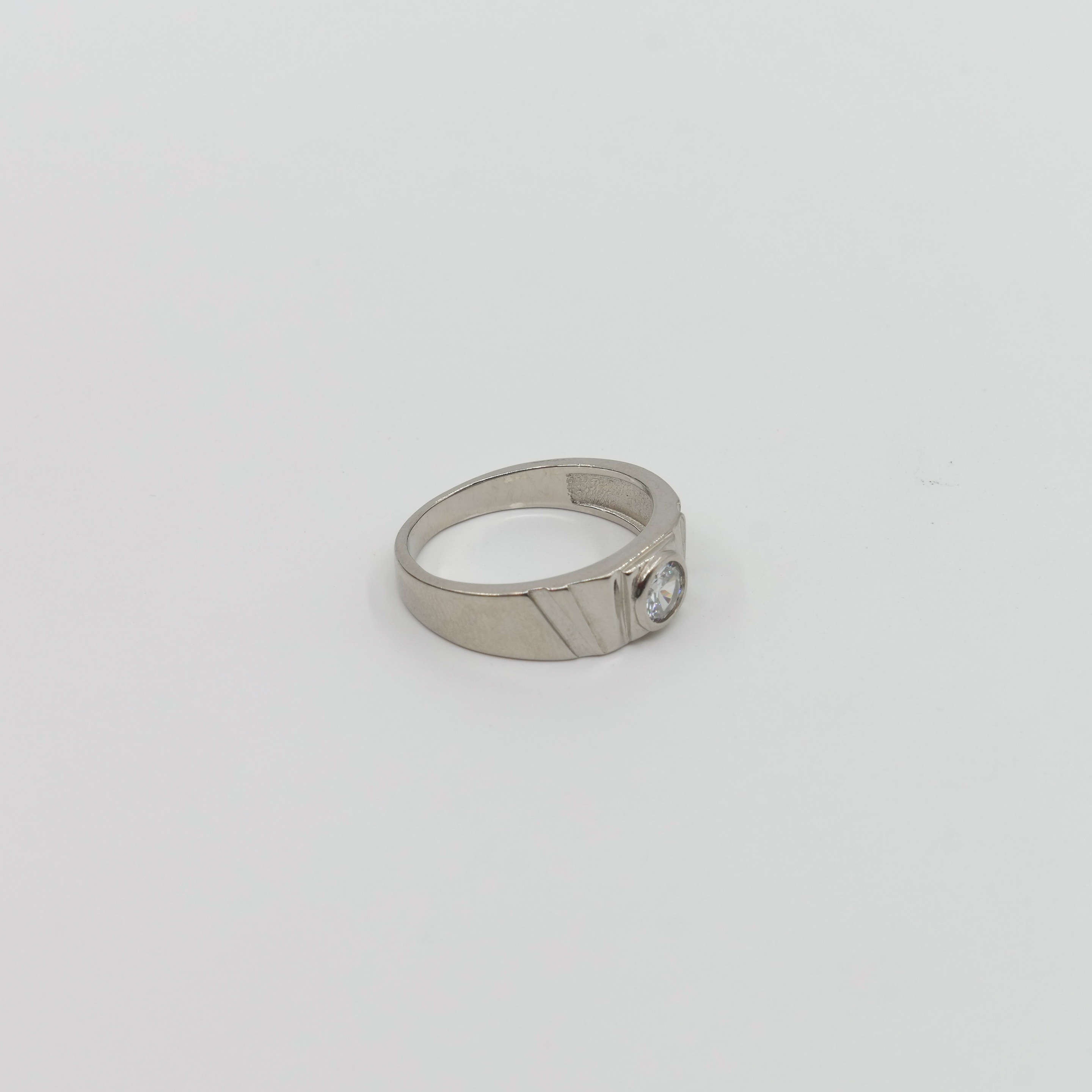 Ved Jewellers - Silver Zircon Ring