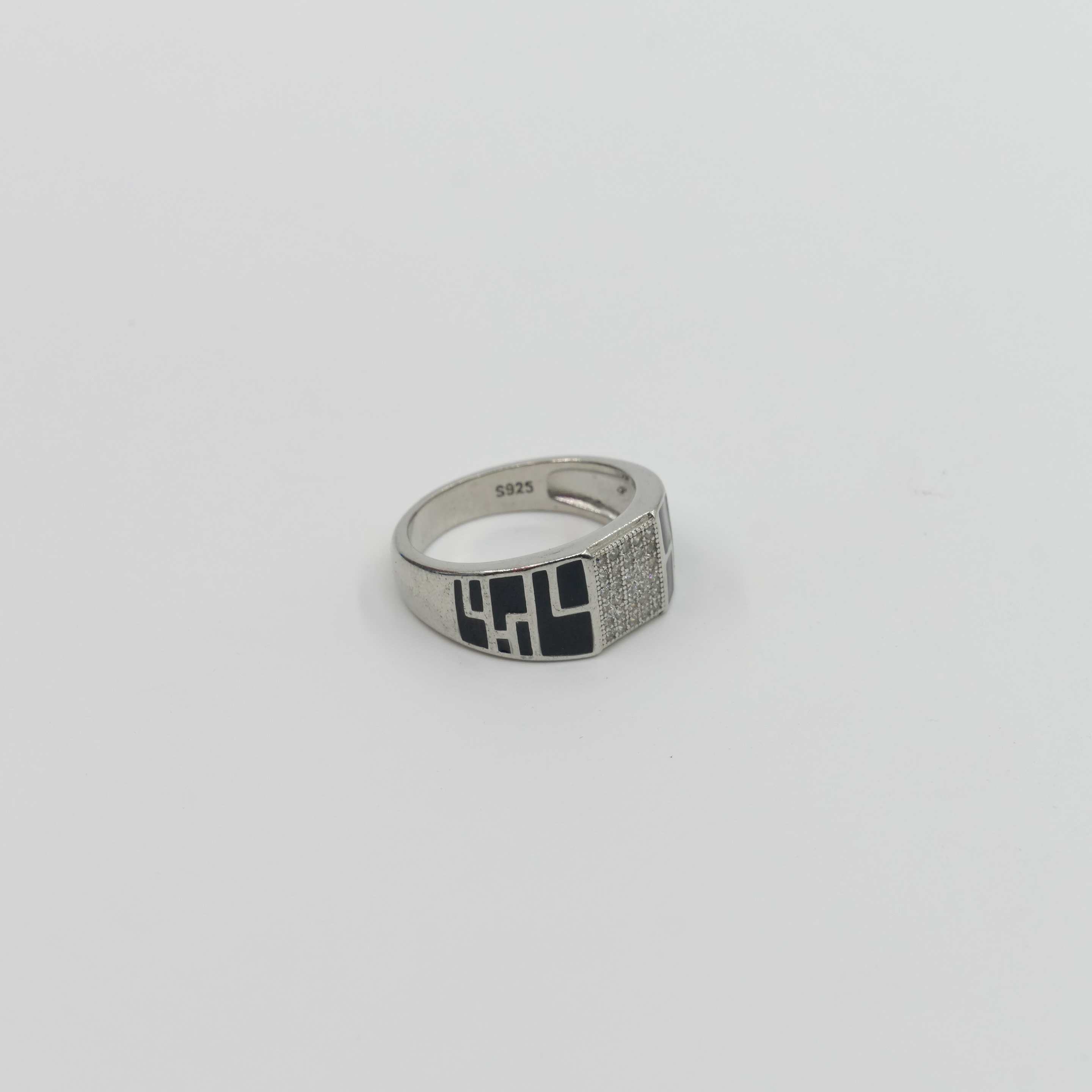 Ved Jewellers - Silver Geometric Ring