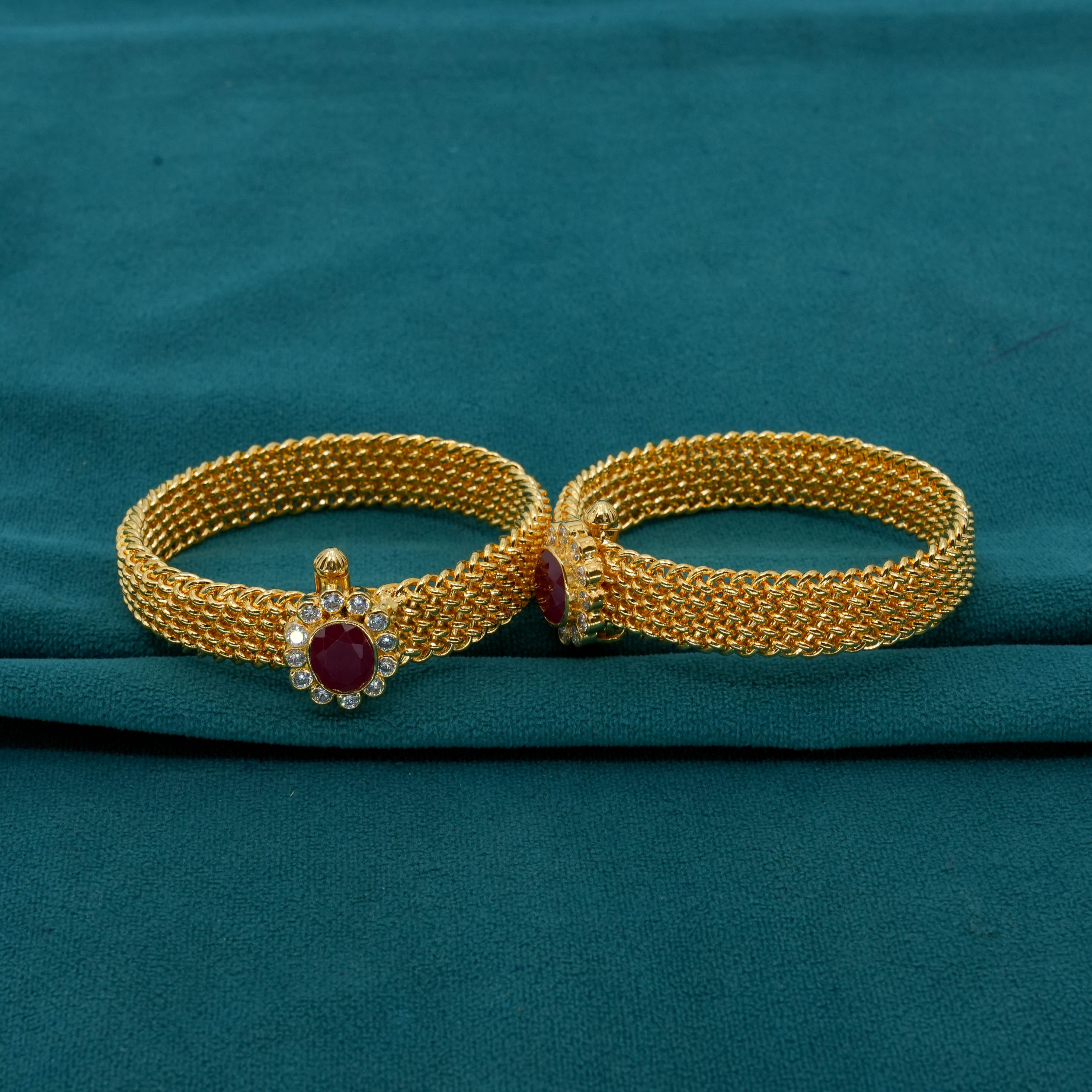 Ved Jewellers - Gold Ruby Bangles
