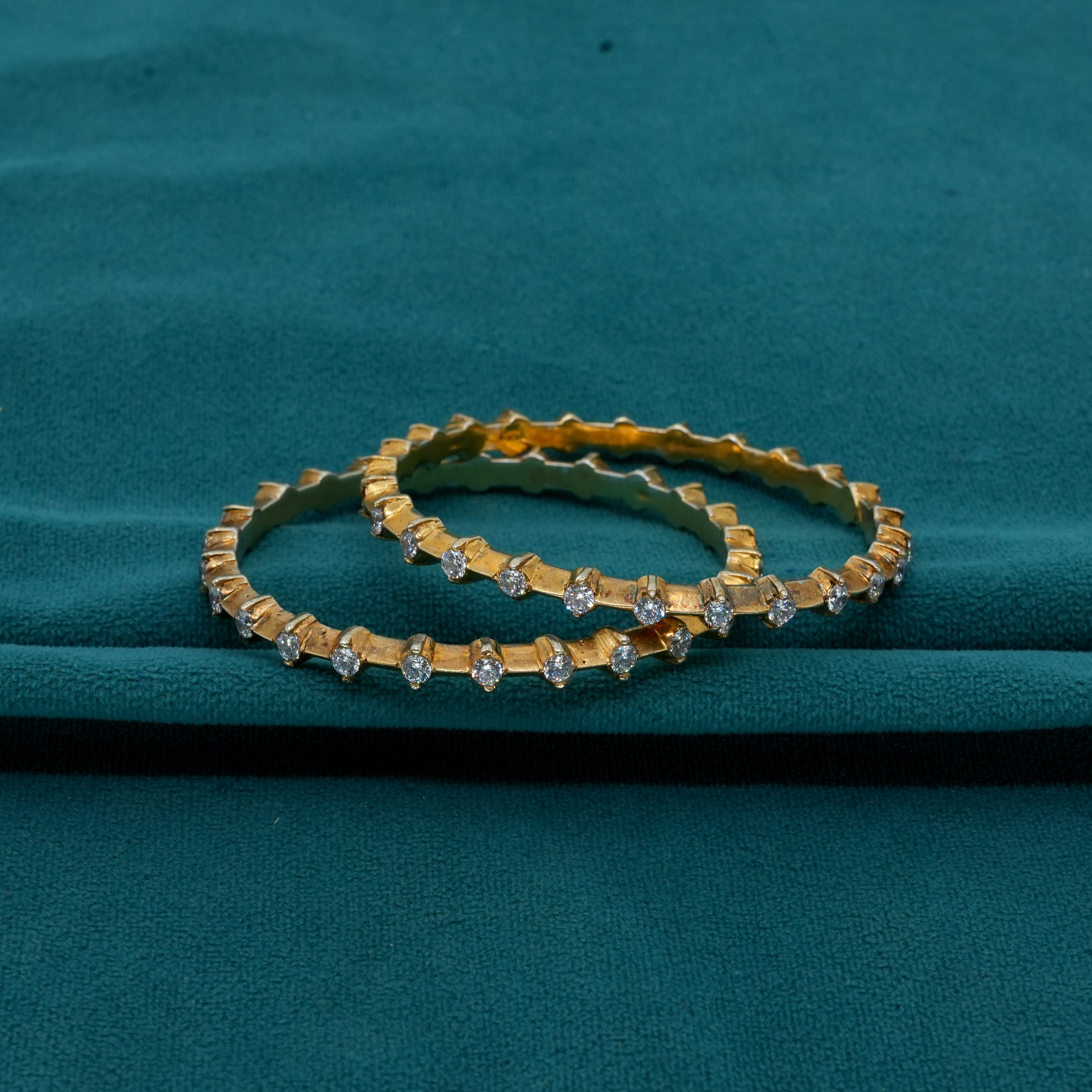 Ved Jewellers - Gold Stone Bangles