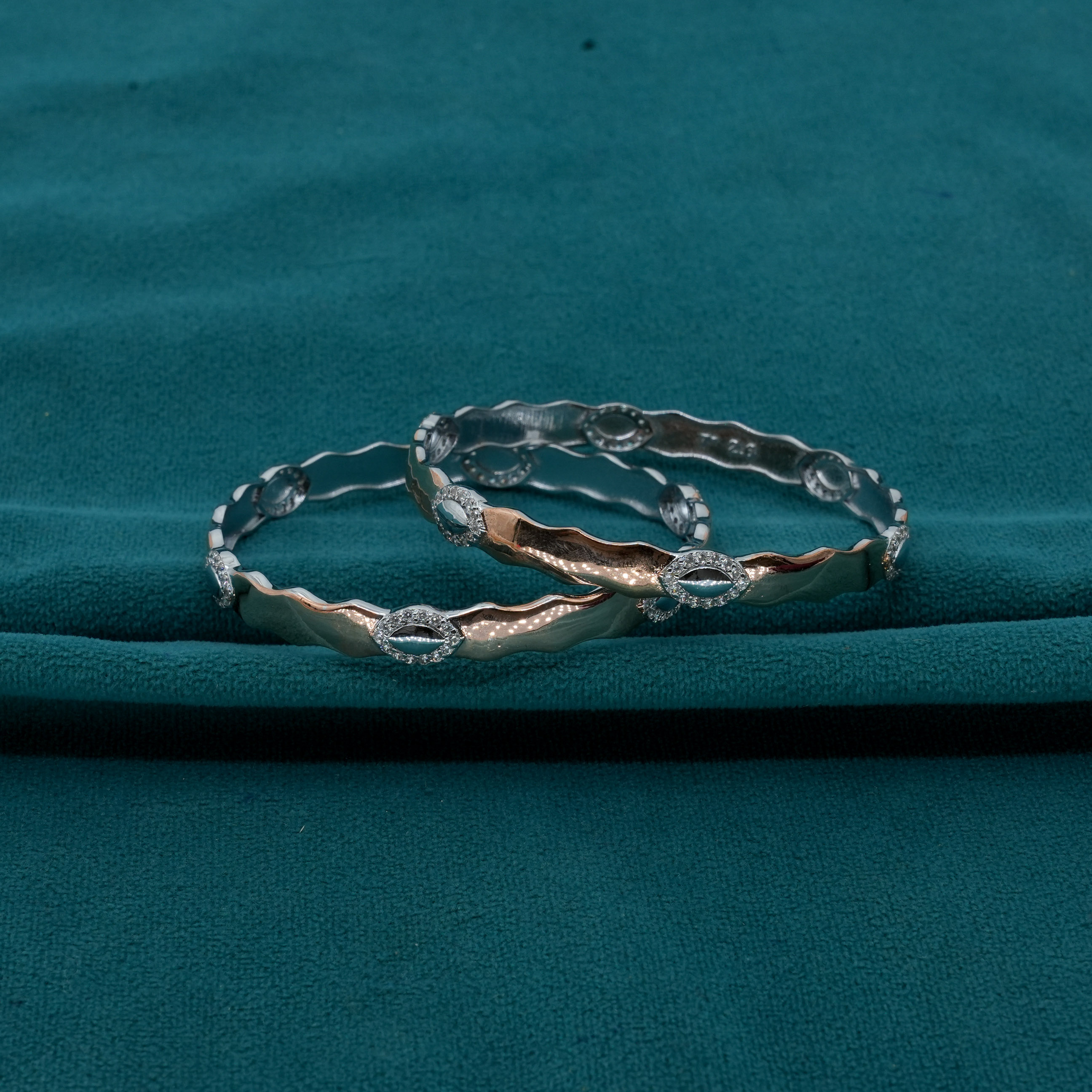 Ved Jewellers - Bangle Gold Polish