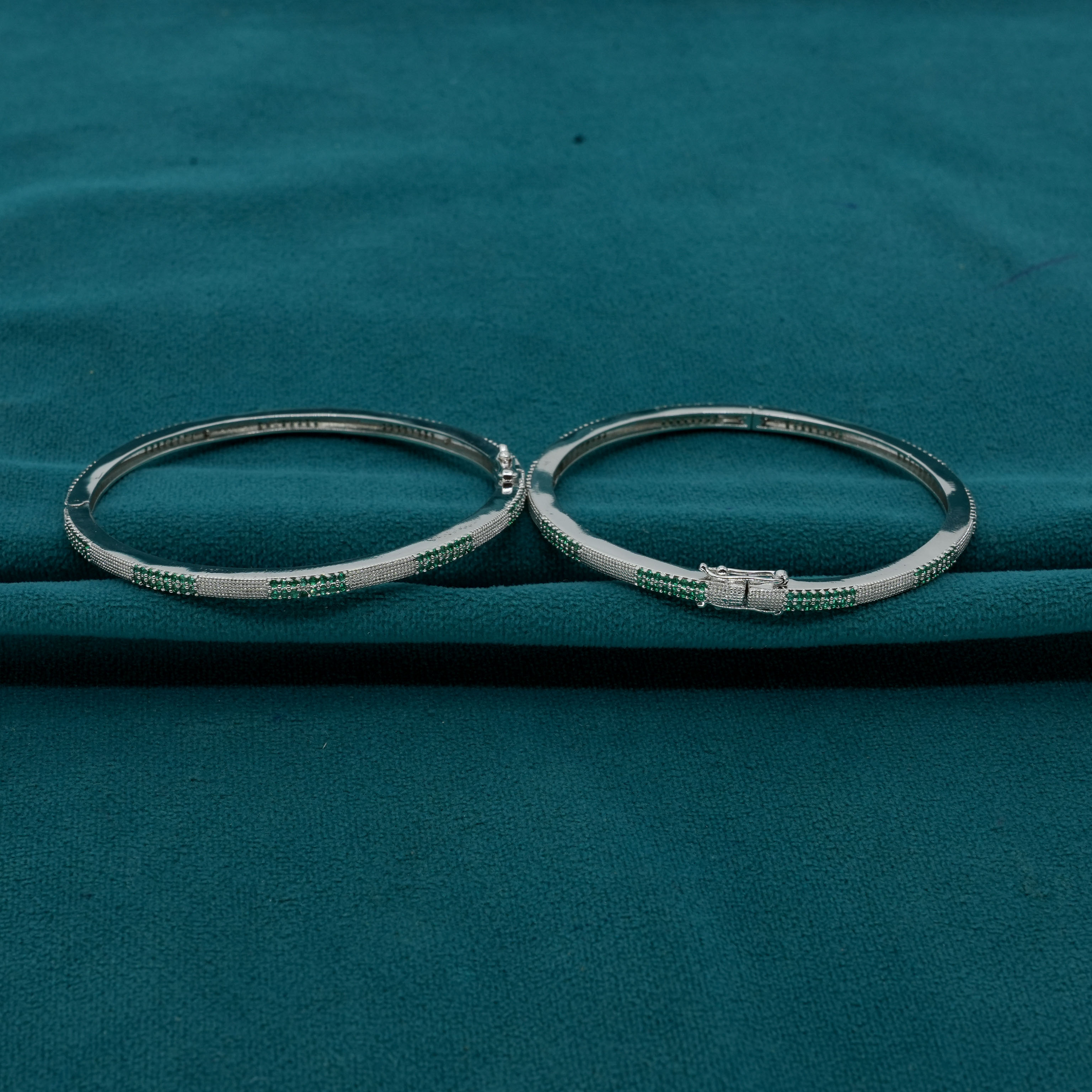Ved Jewellers - Emerald Stone Bangles