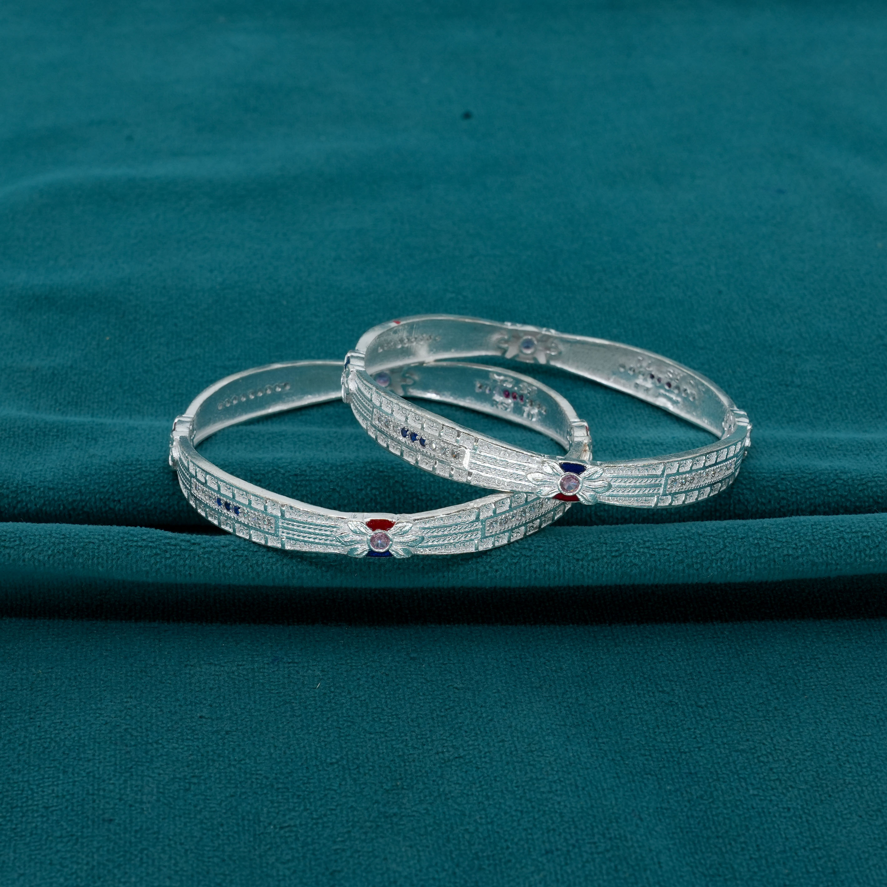 Ved Jewellers - Silver Stone Bangles