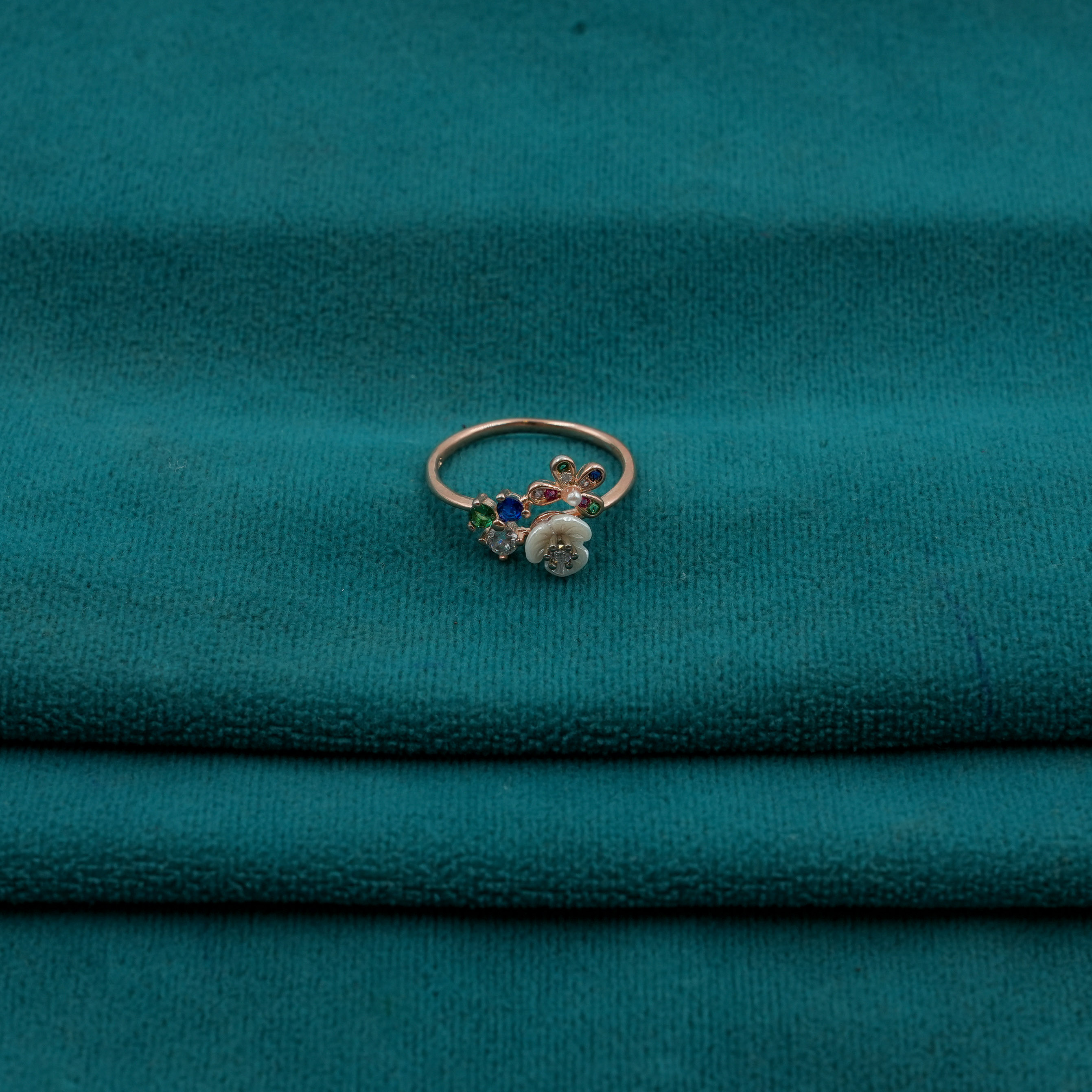 Ved Jewellers - Pearl Flower Ring