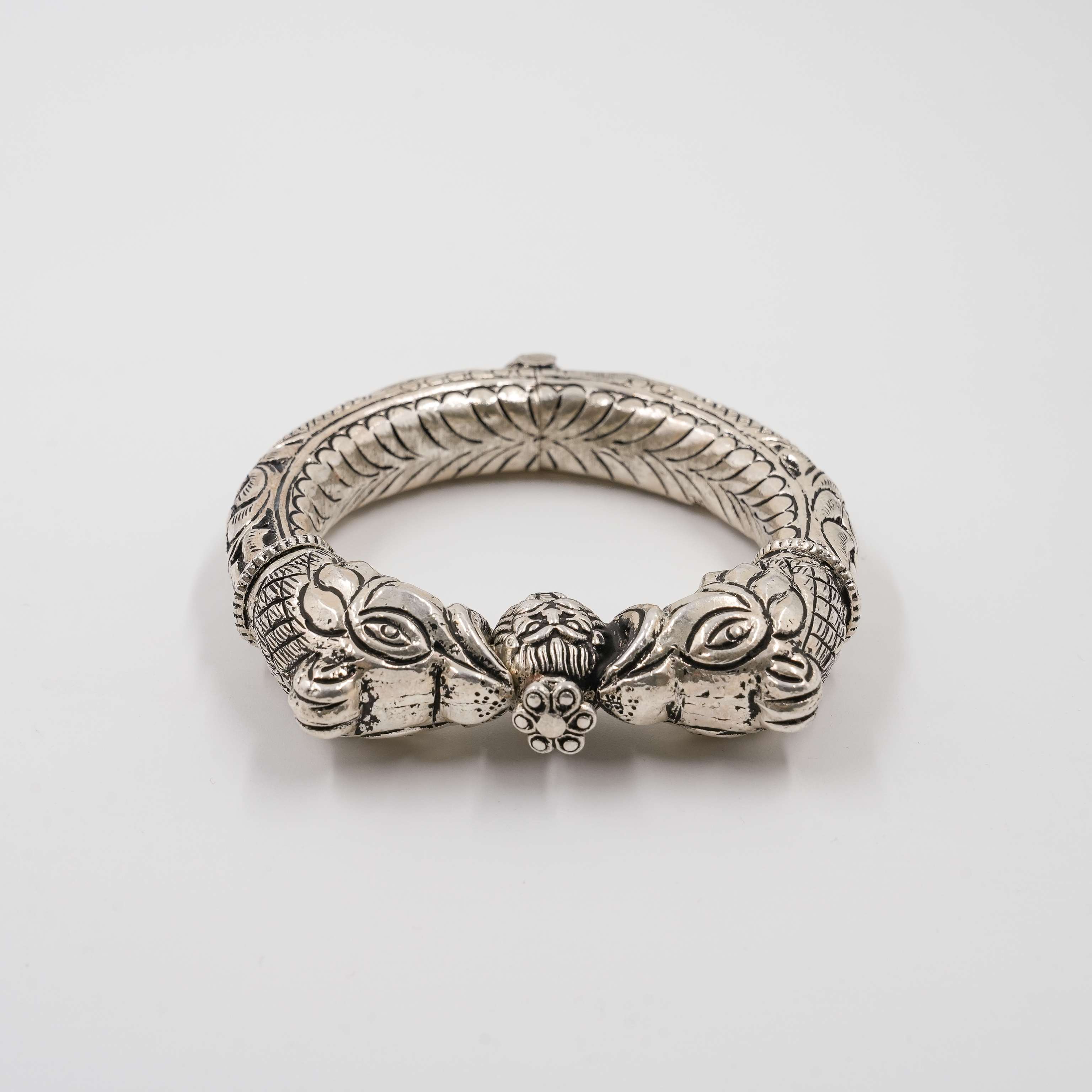 Ved Jewellers - Silver Tiger Kada