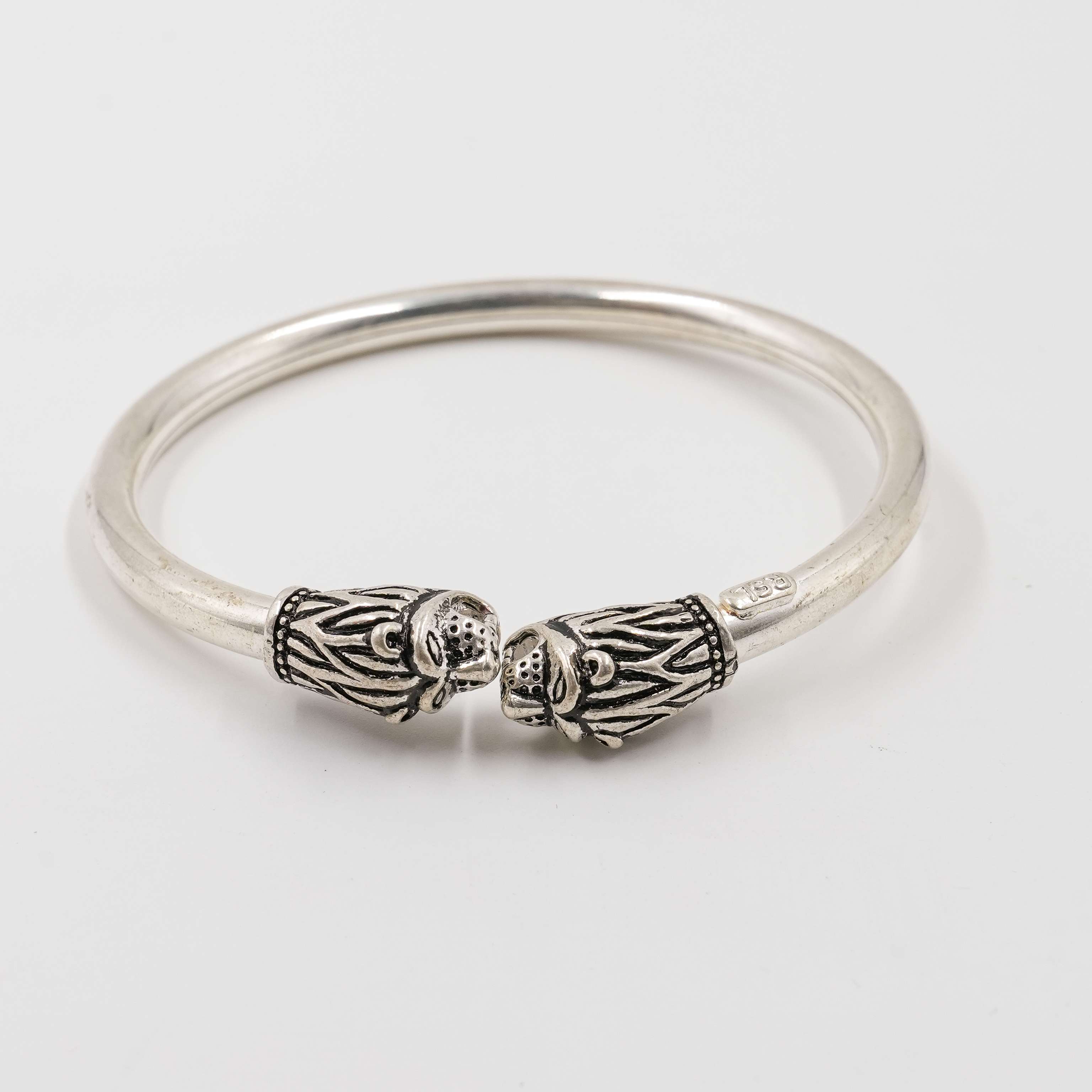 Silver Tiger Kada