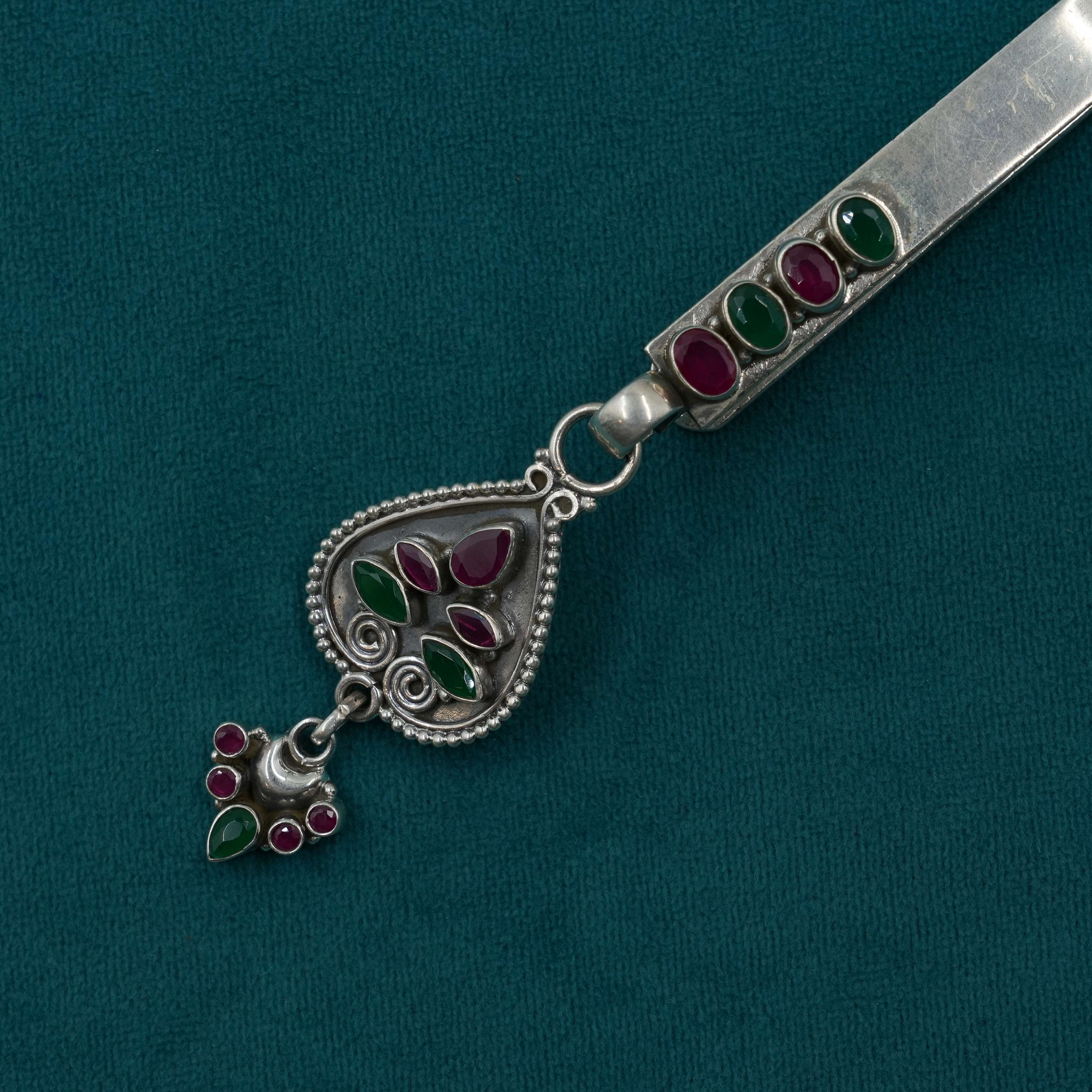 Ved Jewellers - Silver Leaf Pendant