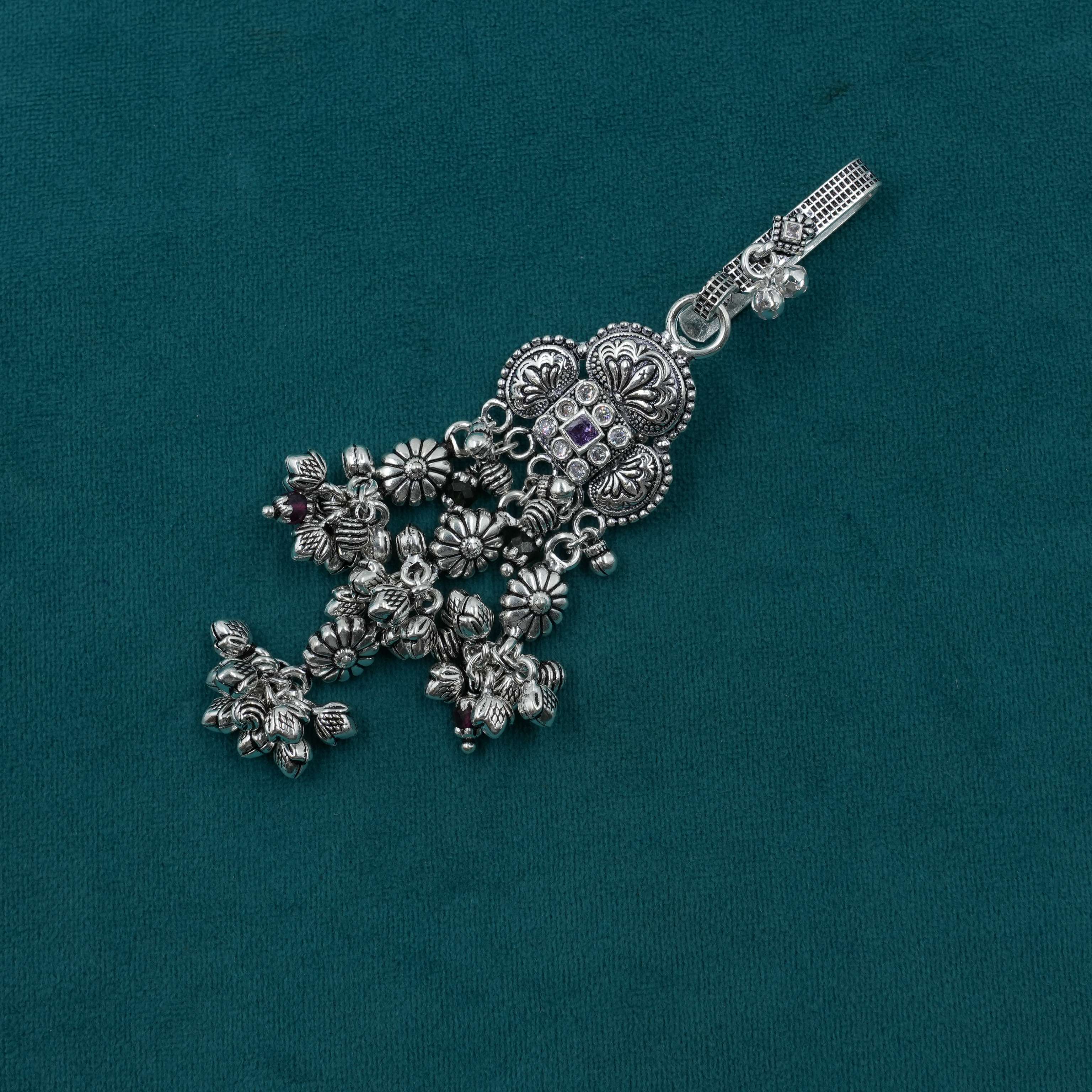 Ved Jewellers - Silver Flower Keychain