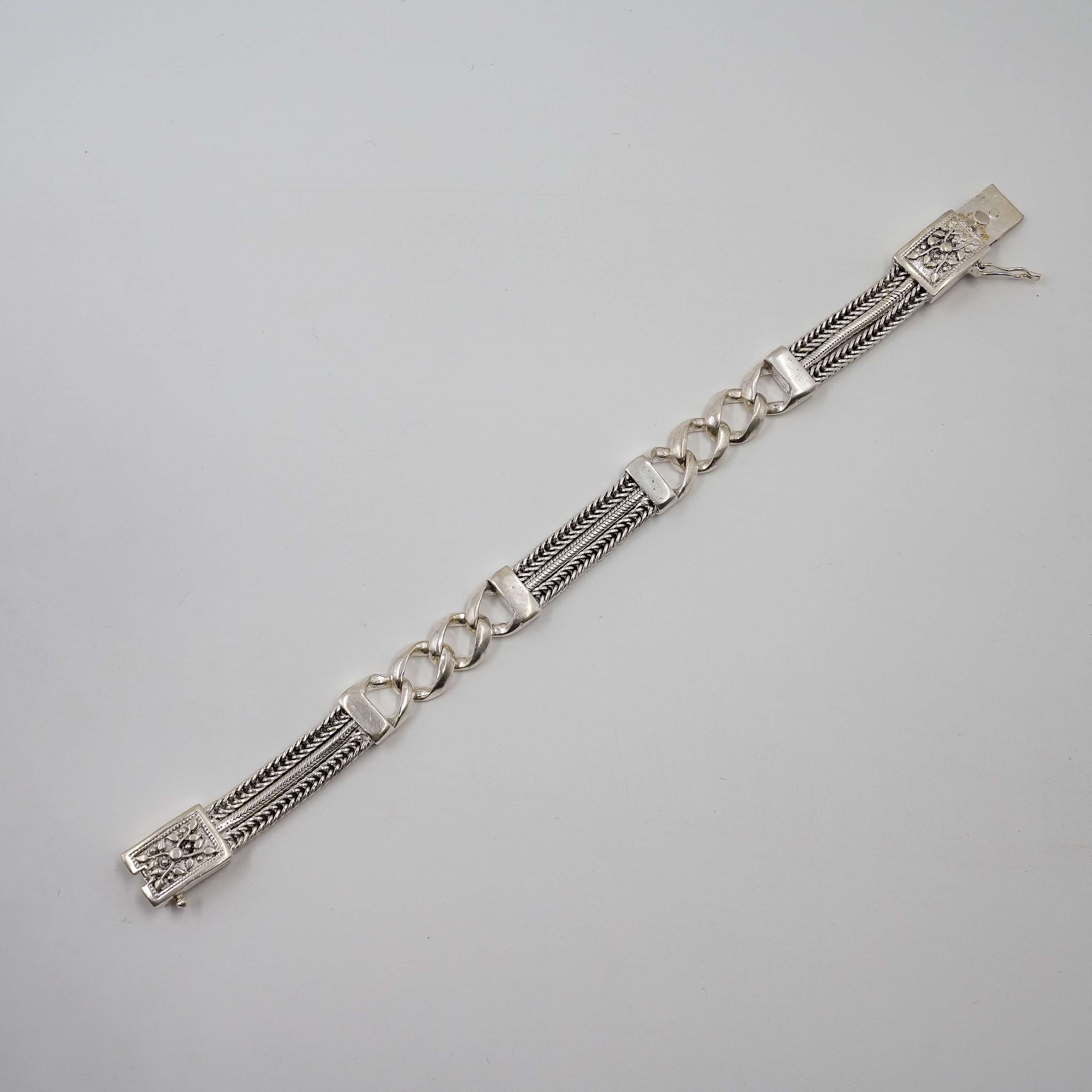Ved Jewellers - Silver Chain Bracelet