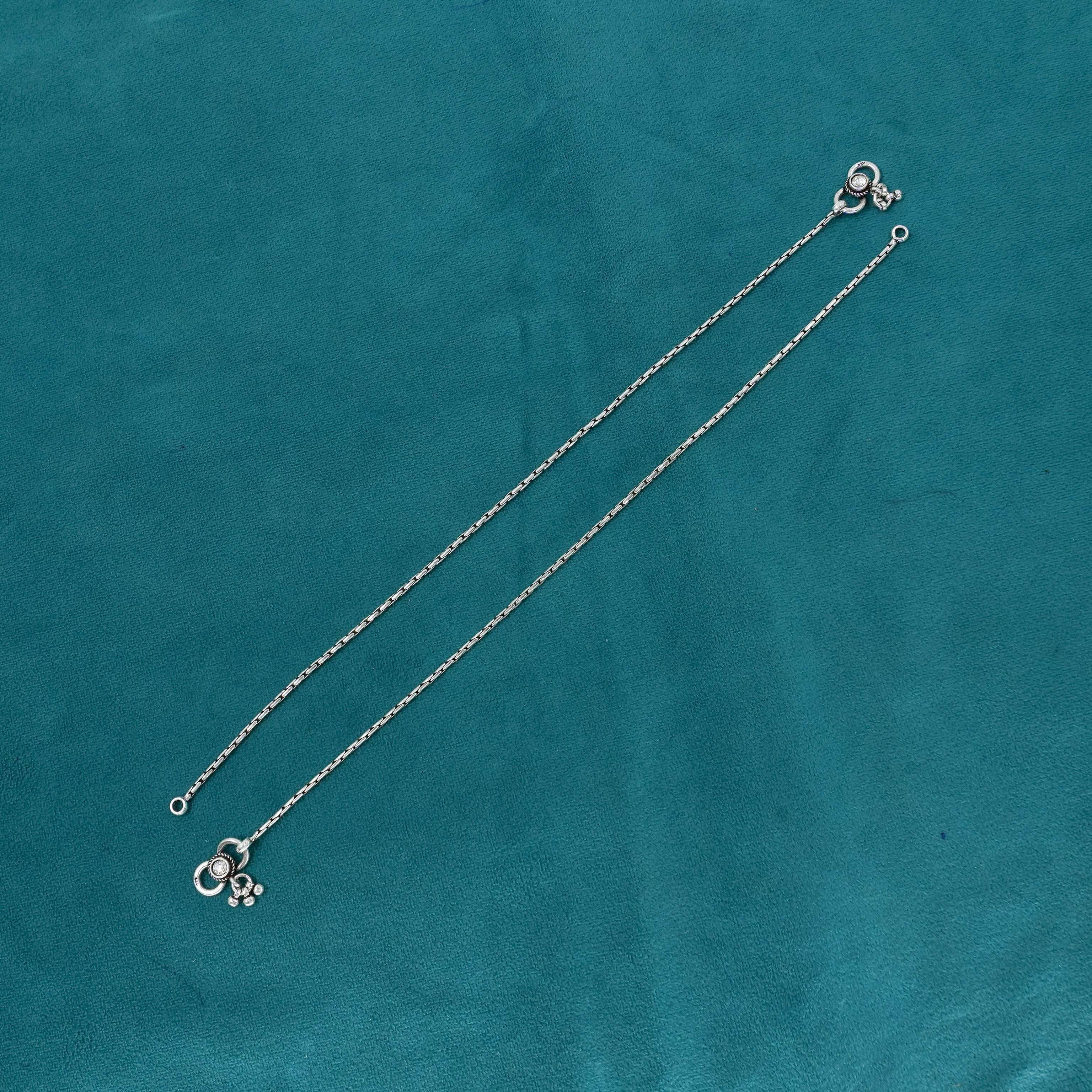 Ved Jewellers - Silver Chain Anklets