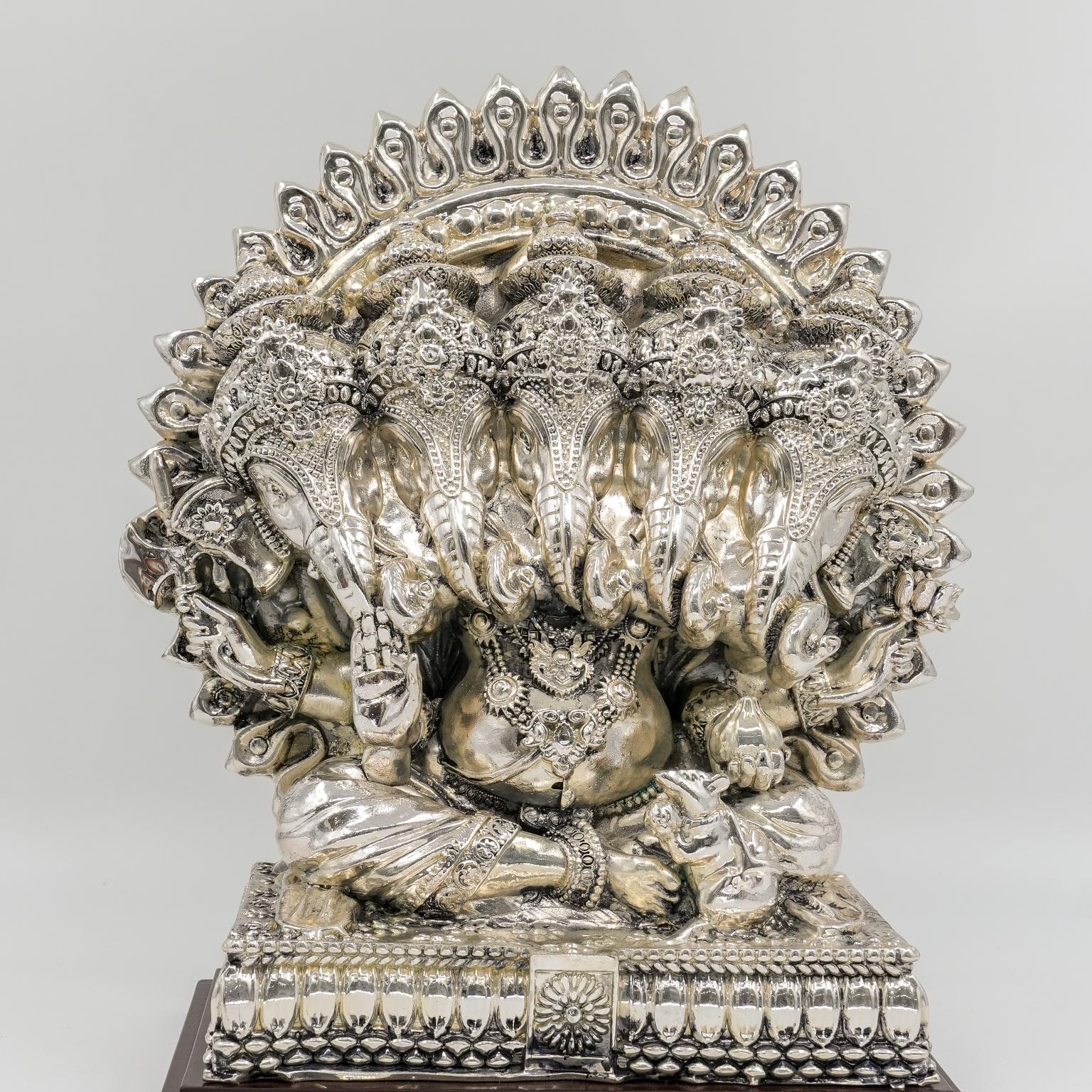 Ved Jewellers - Silver Ganesha Idol
