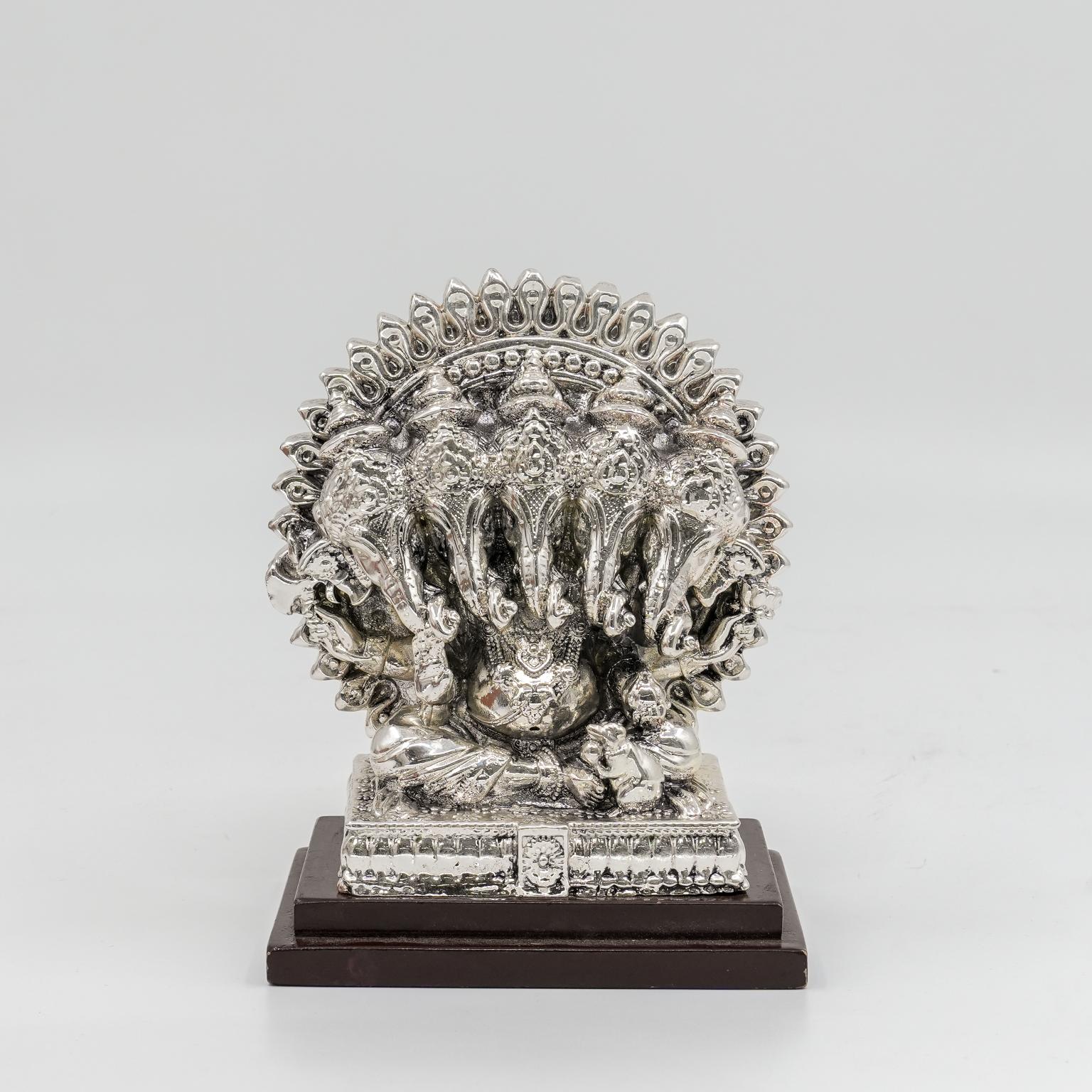 Ved Jewellers - Silver Ganesha Idol