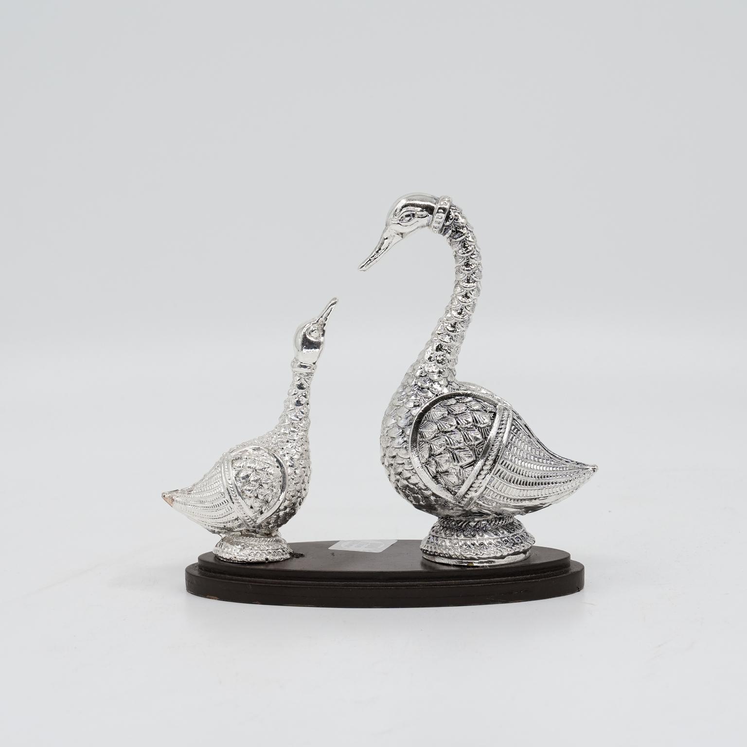 Ved Jewellers - Silver Swan Showpiece