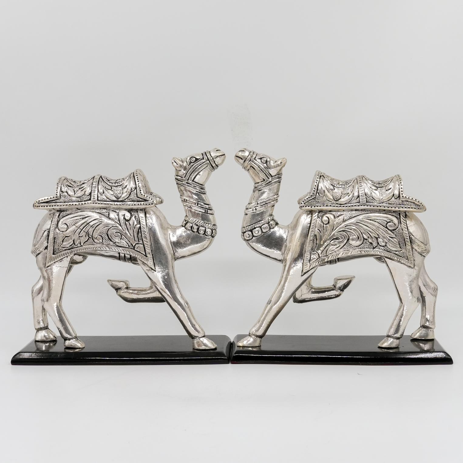 Ved Jewellers - Silver Camel Showpieces