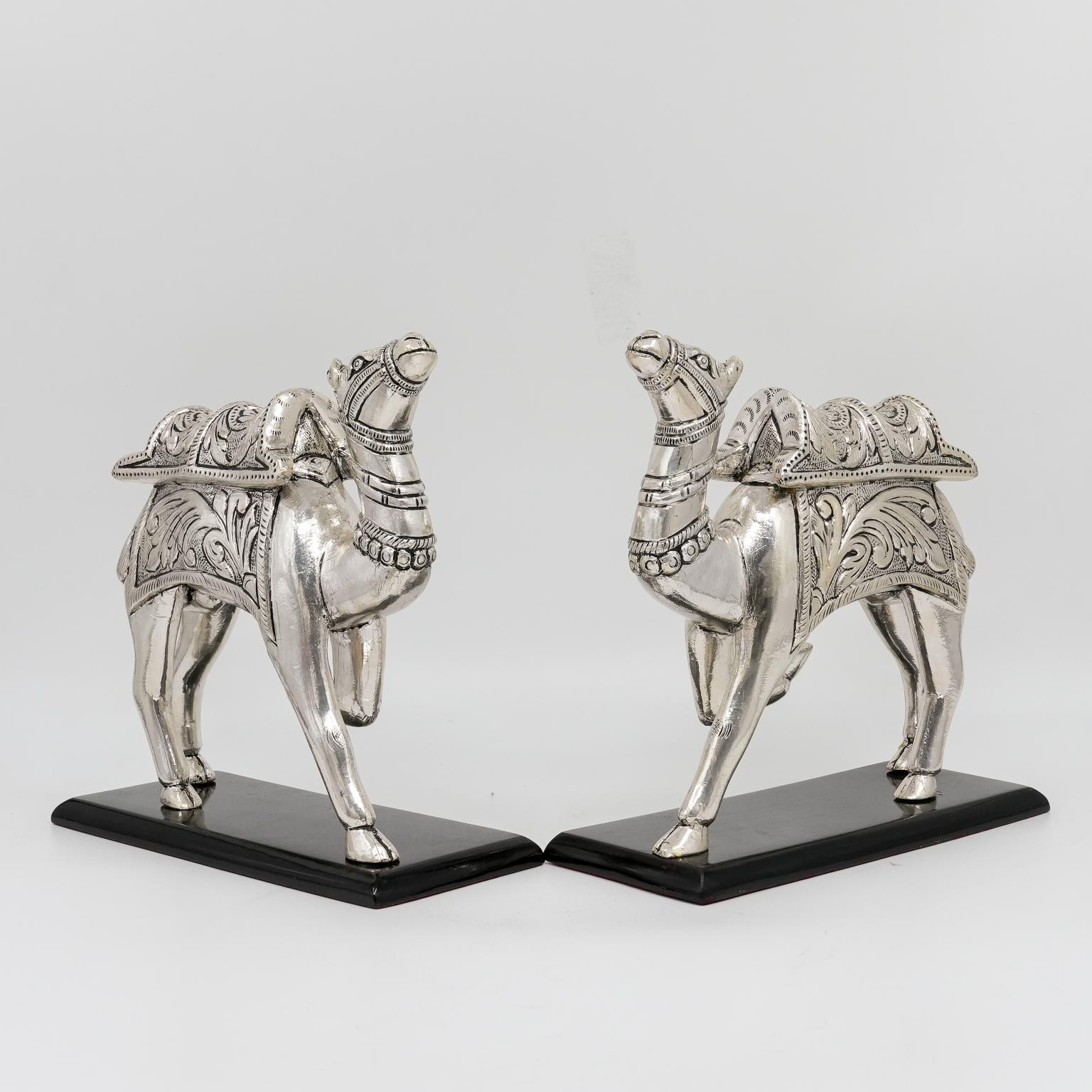 Ved Jewellers - Silver Camel Showpieces