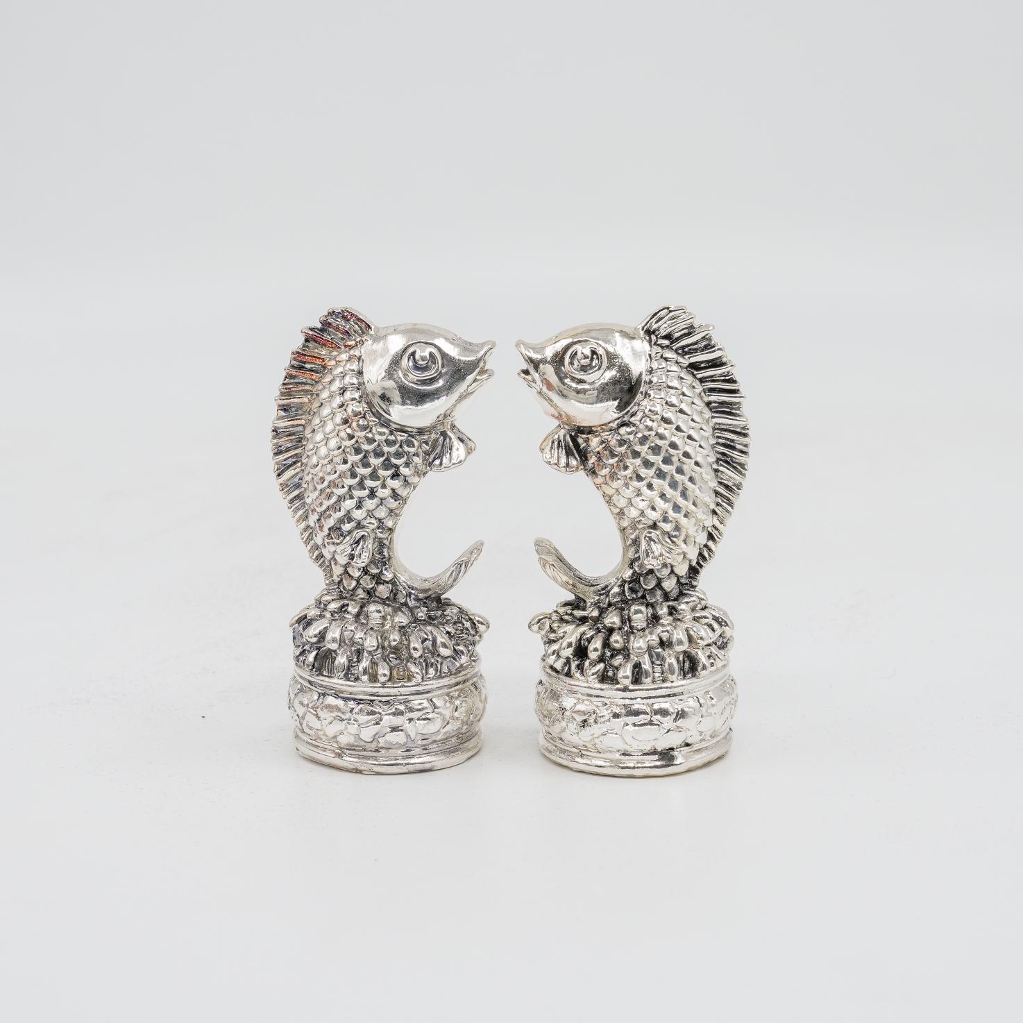Ved Jewellers - Silver Fish Showpieces