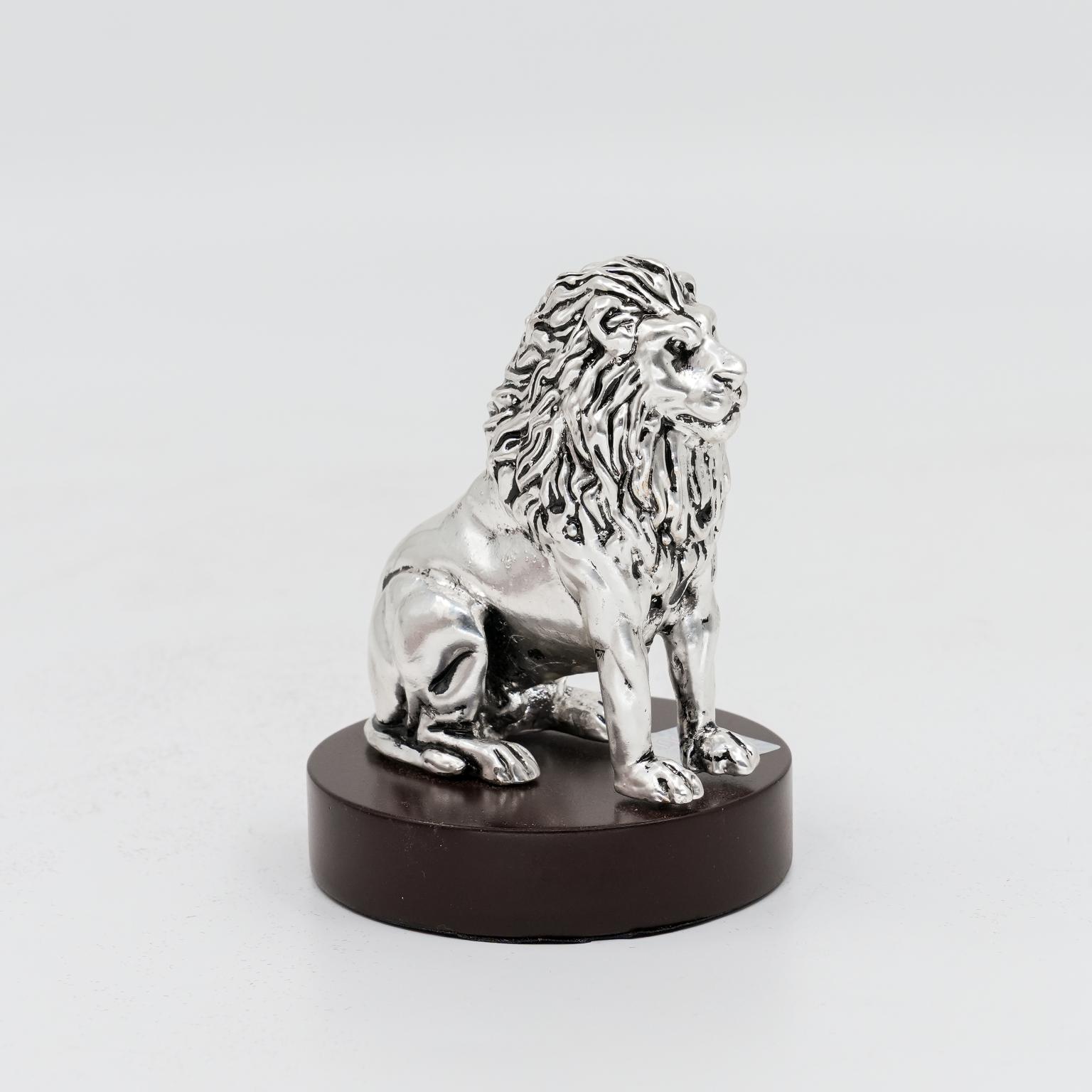 Ved Jewellers - Silver Lion Showpiece