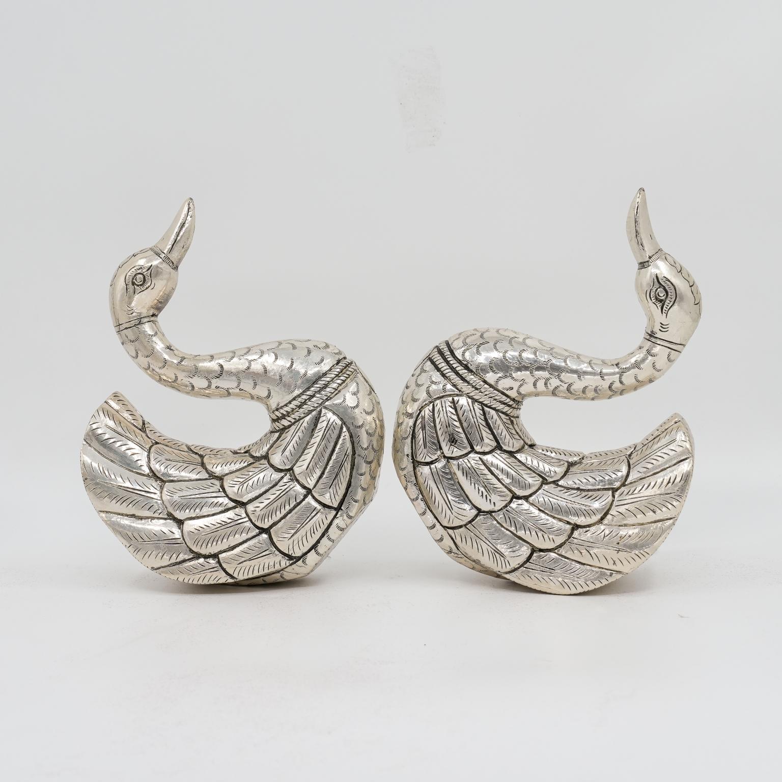 Ved Jewellers - Silver Swan Showpiece