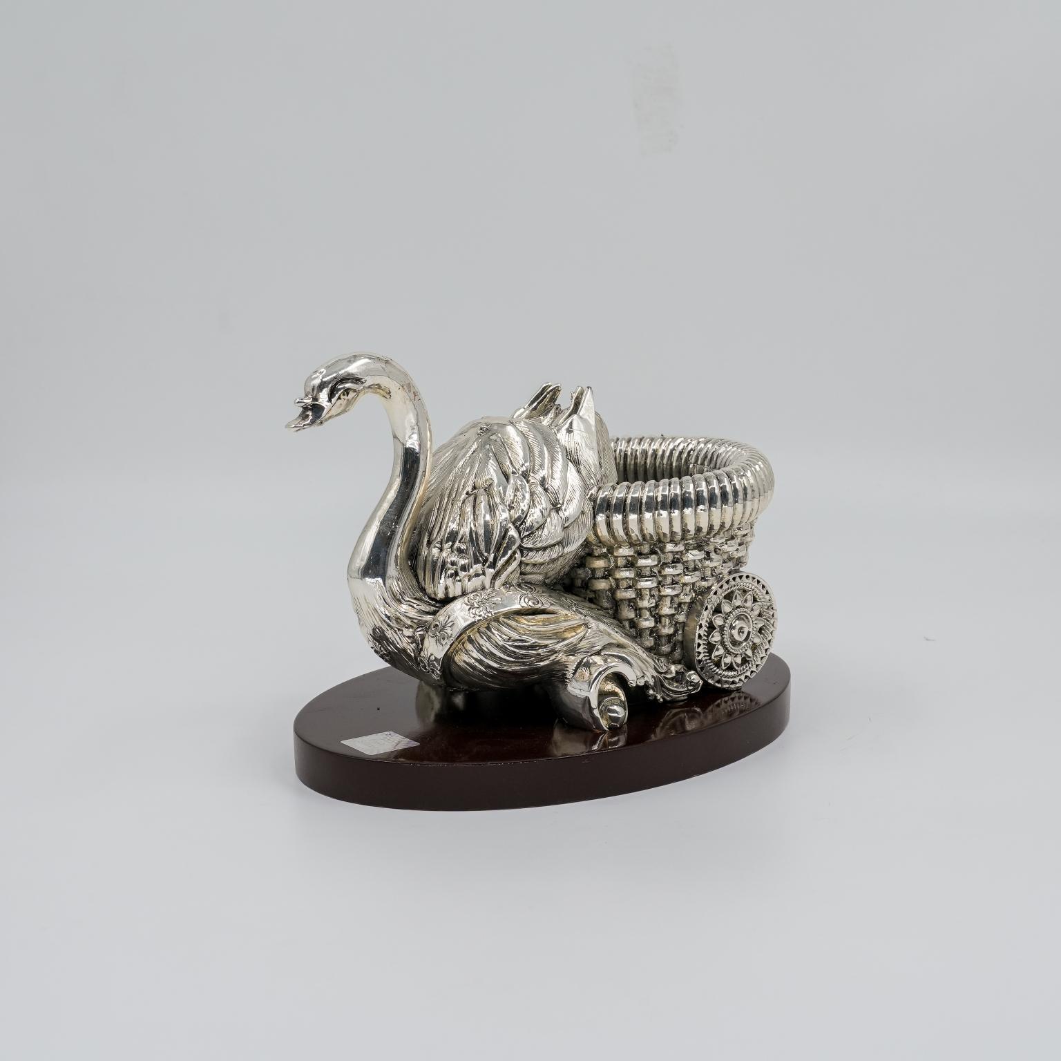 Ved Jewellers - Silver Swan Showpiece