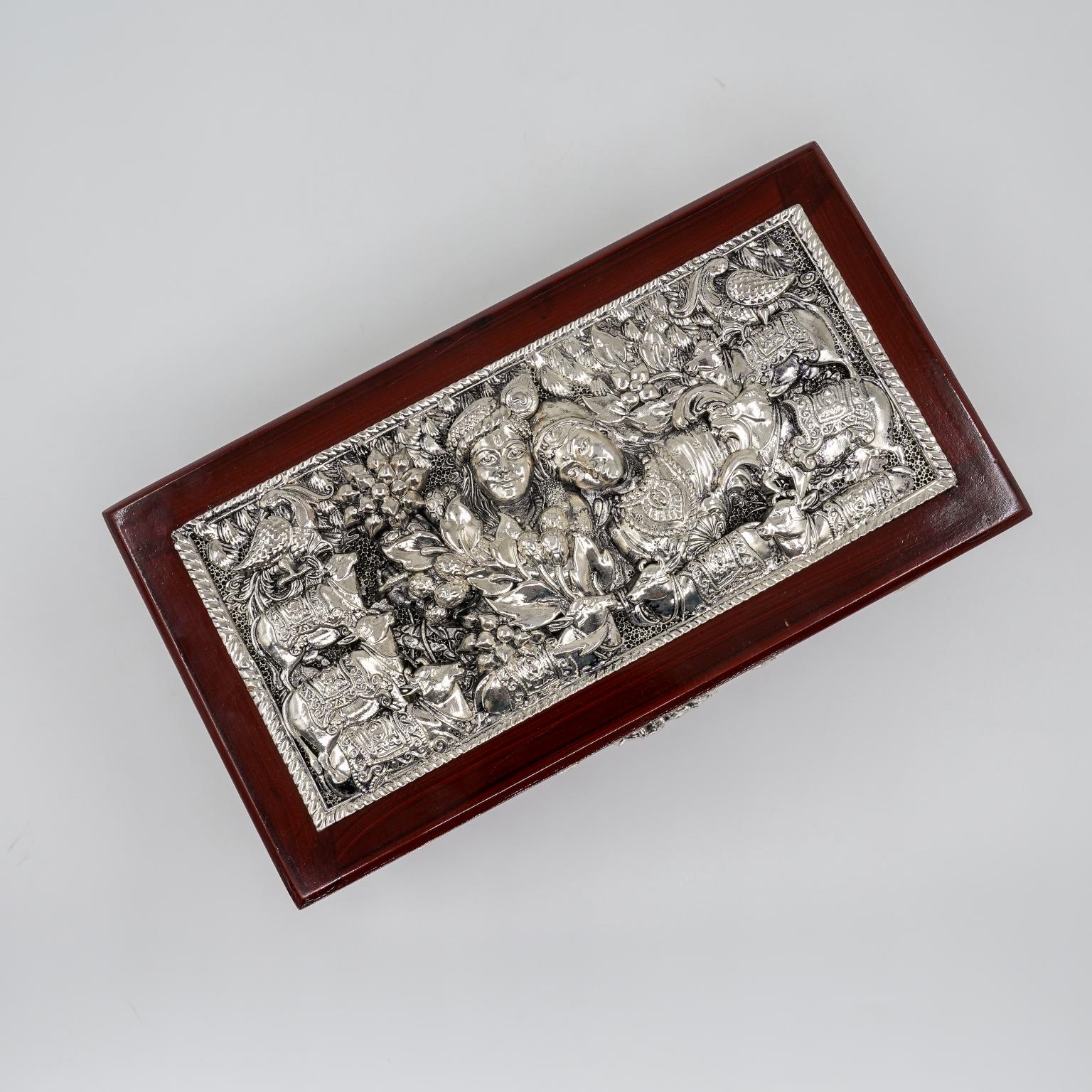 Ved Jewellers - Silver Radha Krishna Showpiece