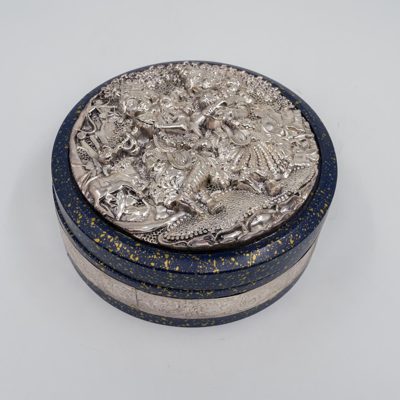 Ved Jewellers - Silver Religious Showpiece
