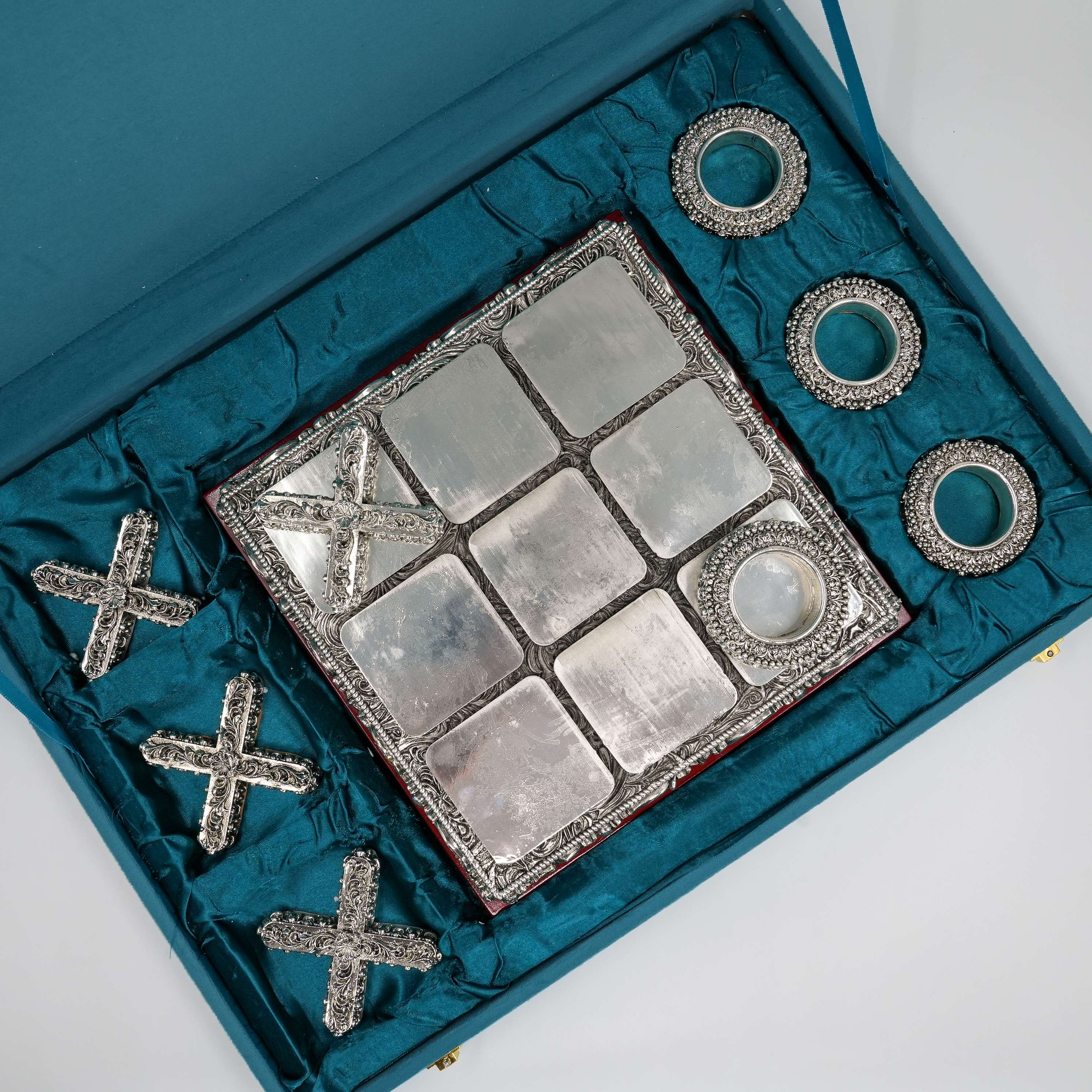 Ved Jewellers - Silver XO Game
