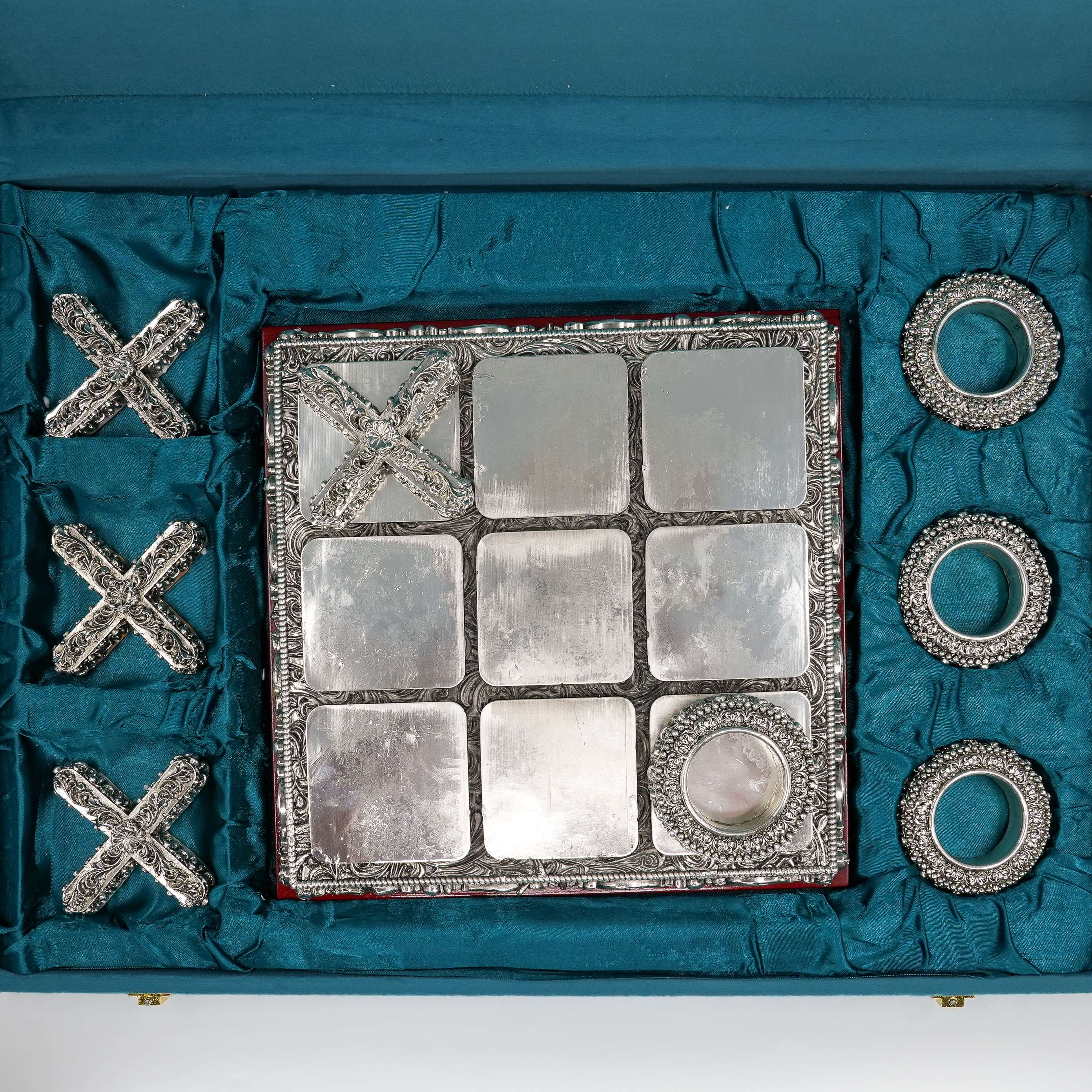 Ved Jewellers - Silver XO Game